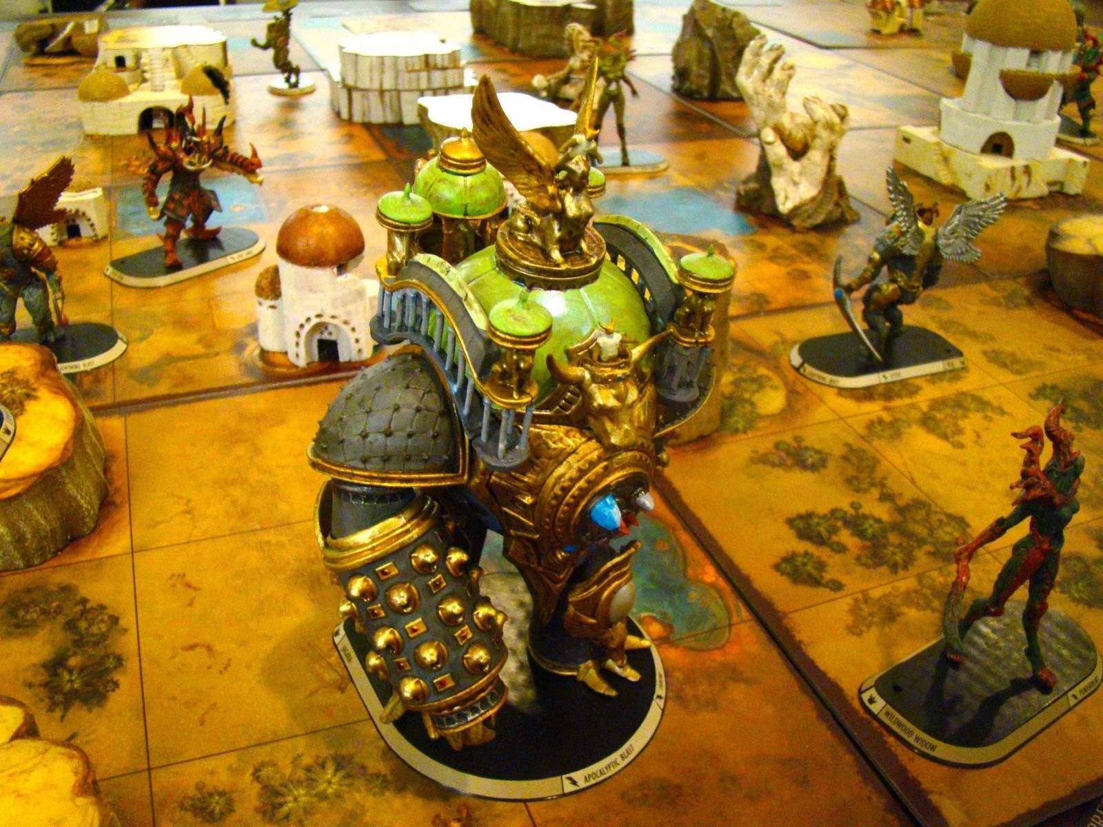 This colossus figure towers over all comers. Photo: Hunter LeFebvre, Cult of Mac
