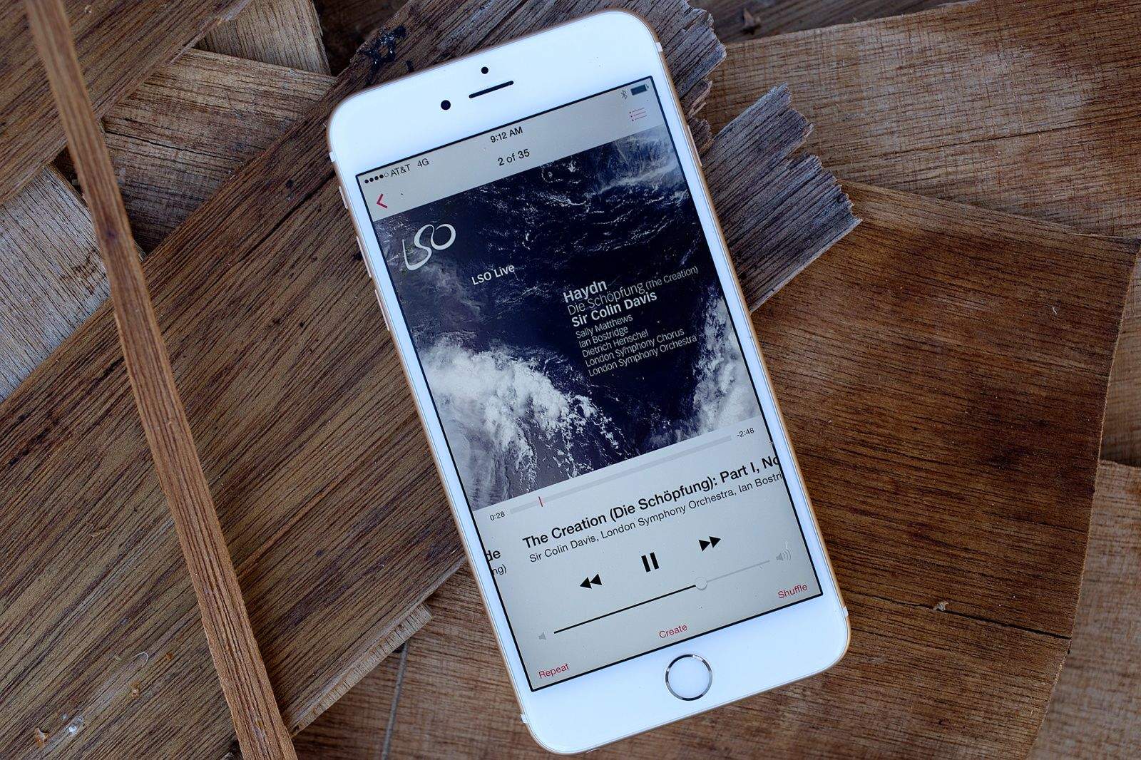 iPhone sales are on the up. Photo: Jim Merithew/Cult of Mac