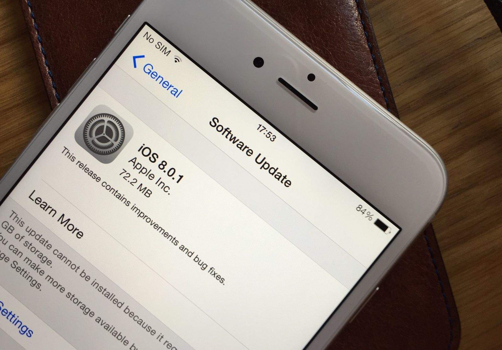 Download iOS 8.0.1 now. Photo: Killian Bell/Cult of Mac.