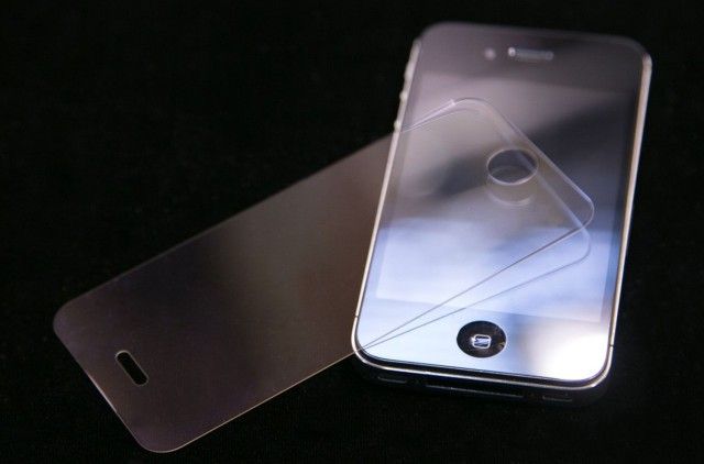 Could Gorilla Glass soon be even better than sapphire? Photo: Corning Glass