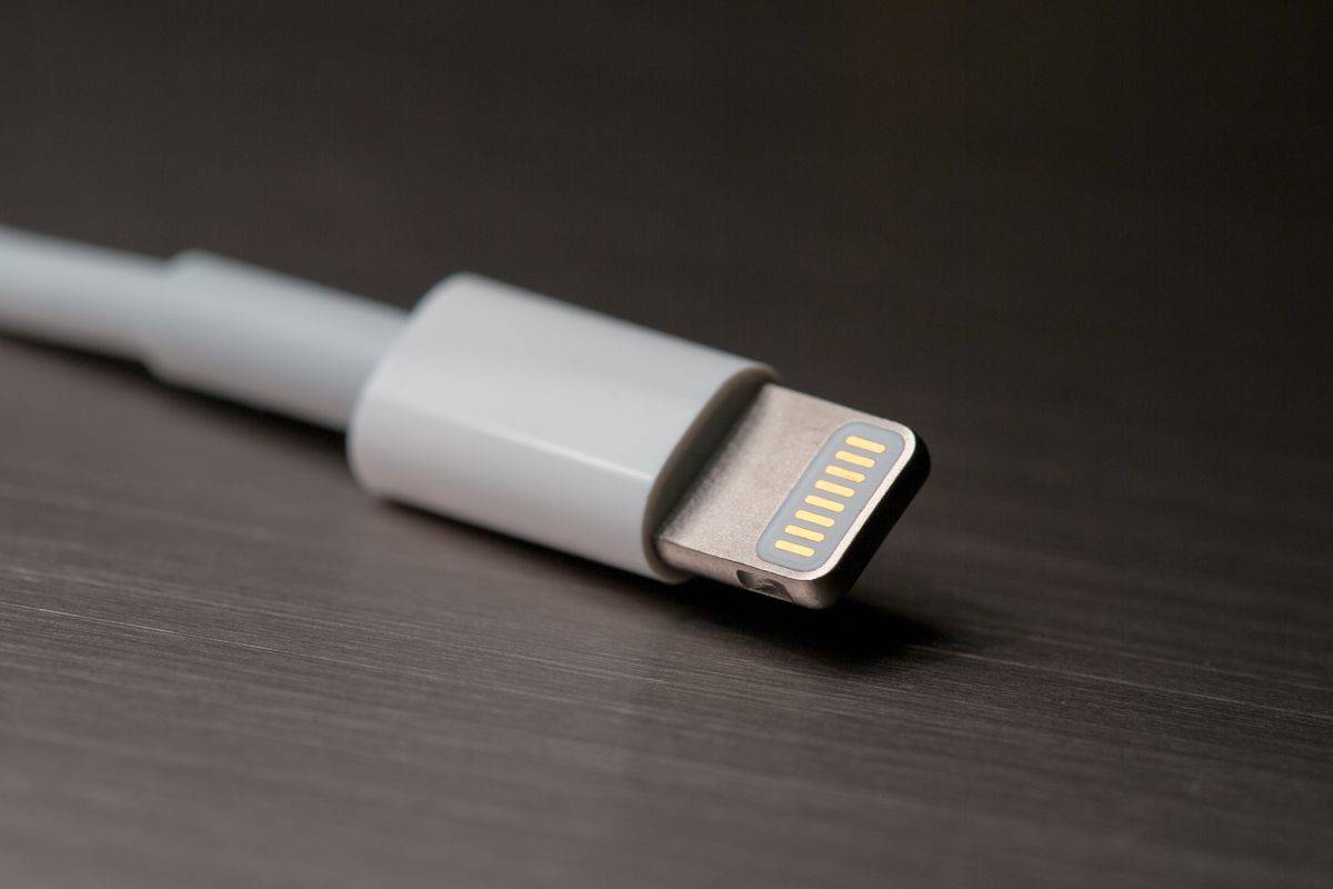At least one iPhone will lose Lightning in 2021, according to one report