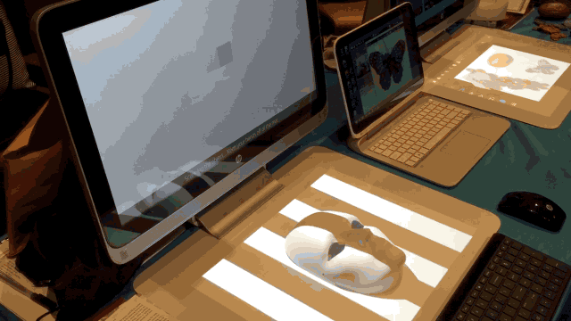 HP's Sprout touchscreen computer scans objects and run them into 3D files. It's fast and fun. Credit: Leander Kahney/Cult of Mac