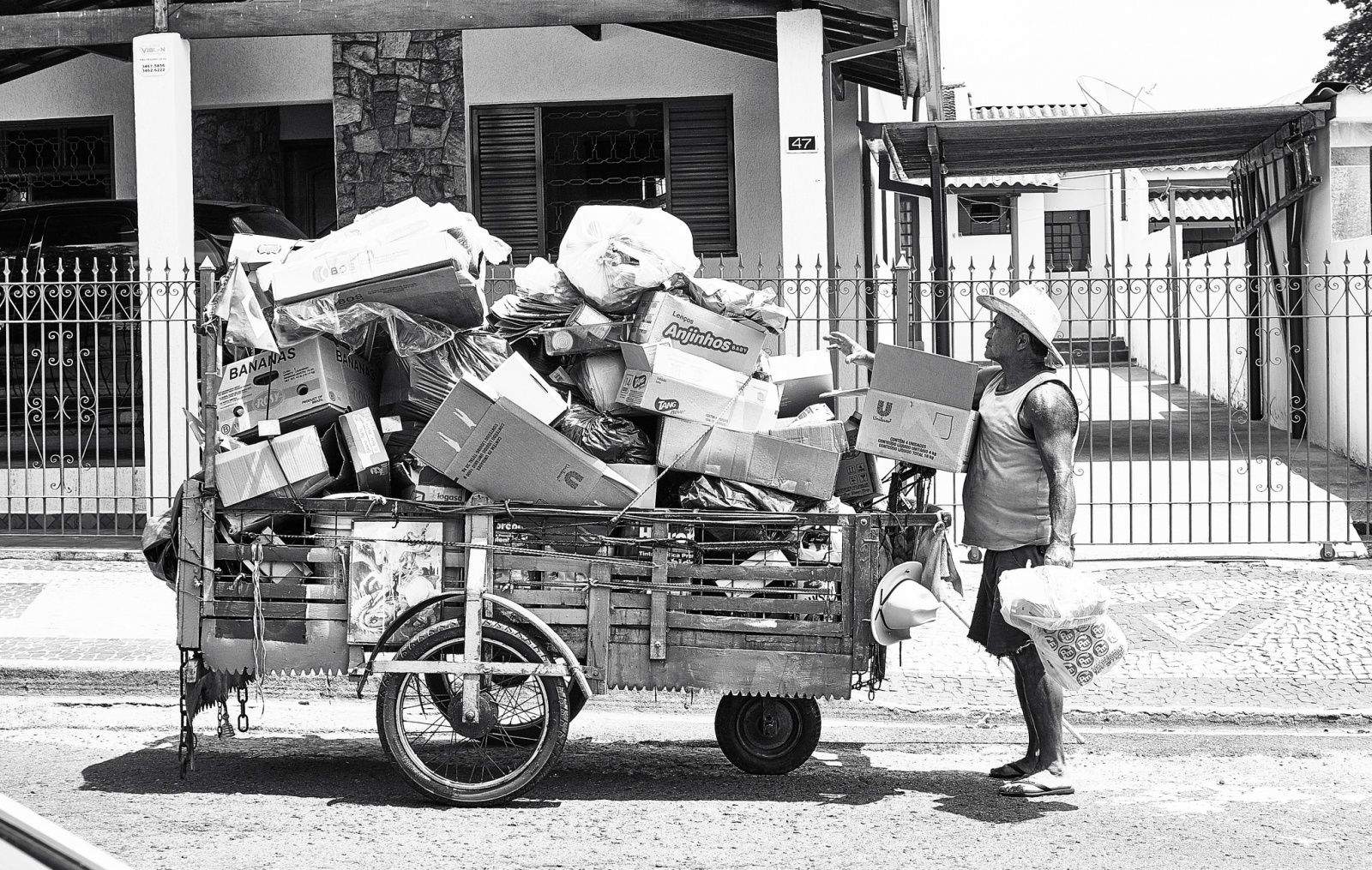 Apple is changing the way the Mac App Store gathers trash. Photo: Claudio Beck  (Flickr / CC)