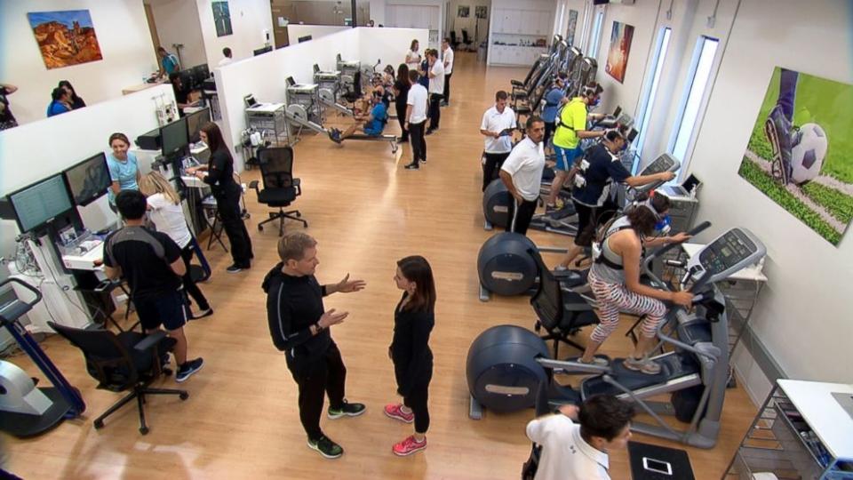 abc_applefitness_le_150319_16x9_992
