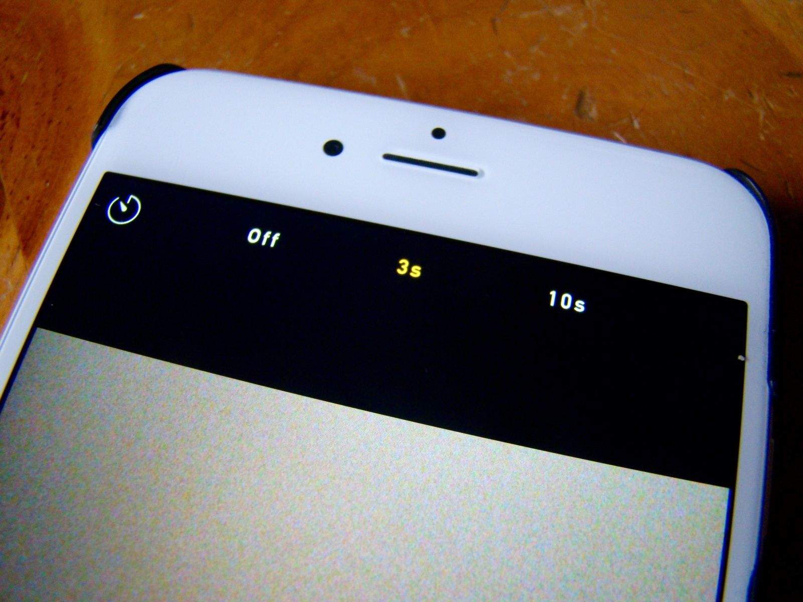 Gather all your friends for a groupie with the timer on your iPhone. Photo: Rob LeFebvre/Cult of Mac