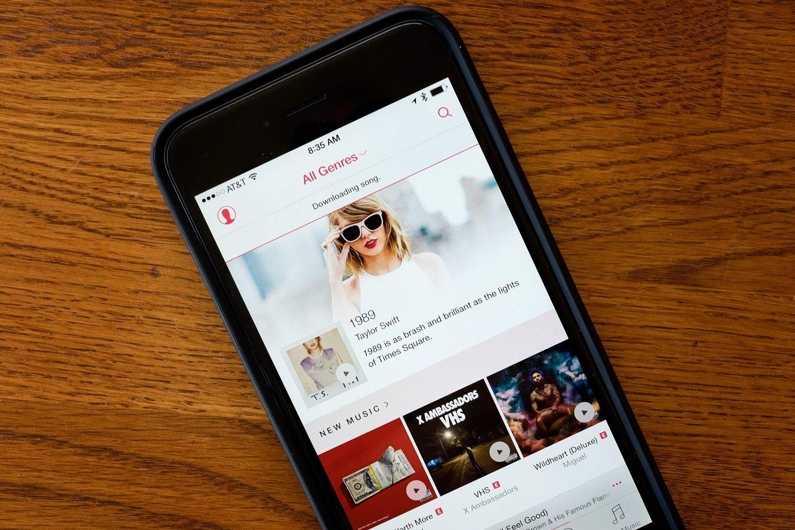 Even Taylor Swift loves Apple Music.