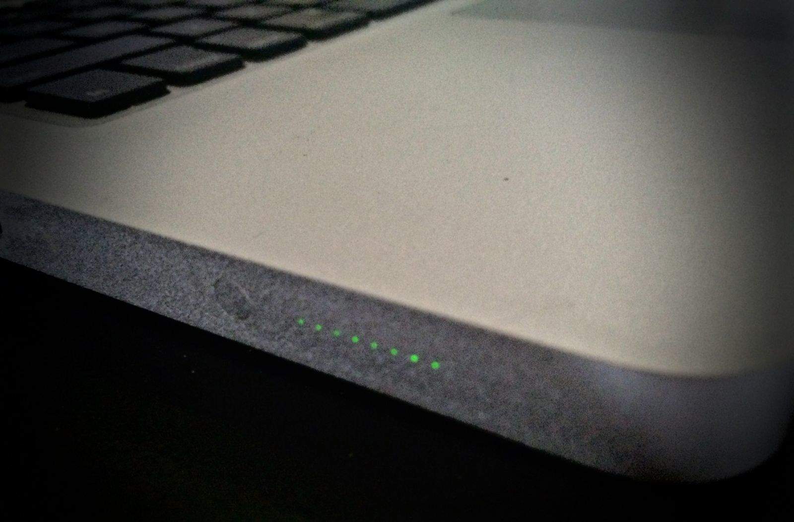 Macbook Pro battery indicator