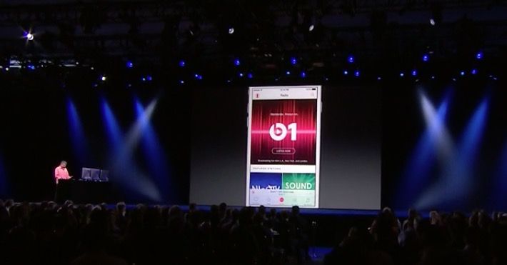 Eddy Cue demos Apple Music at WWDC 2015.