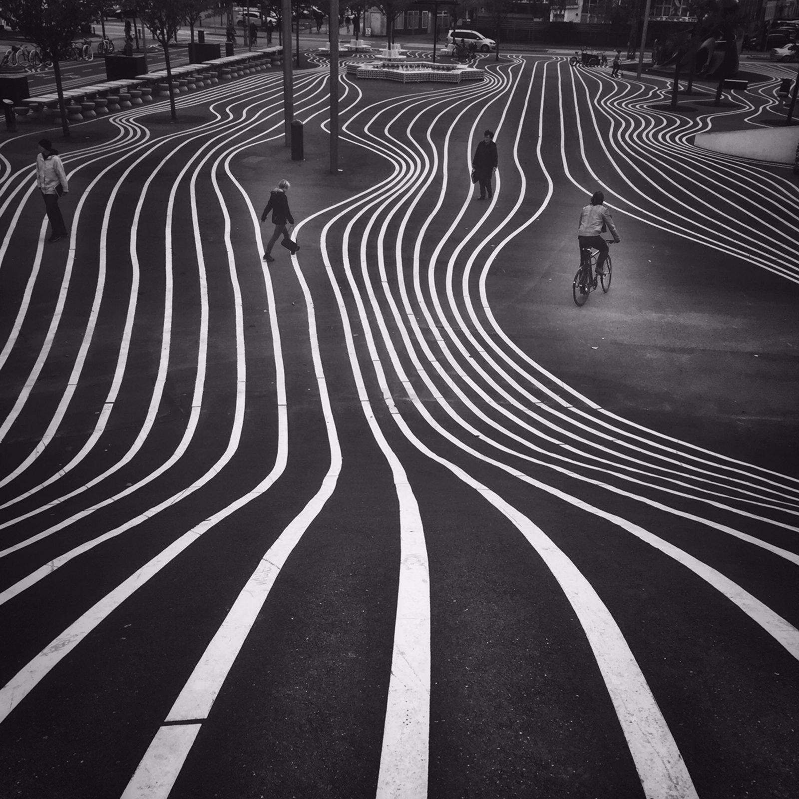 This scene from Copenhagen photographed last year by Brendan Ó Sé has been featured prominently in Apples 