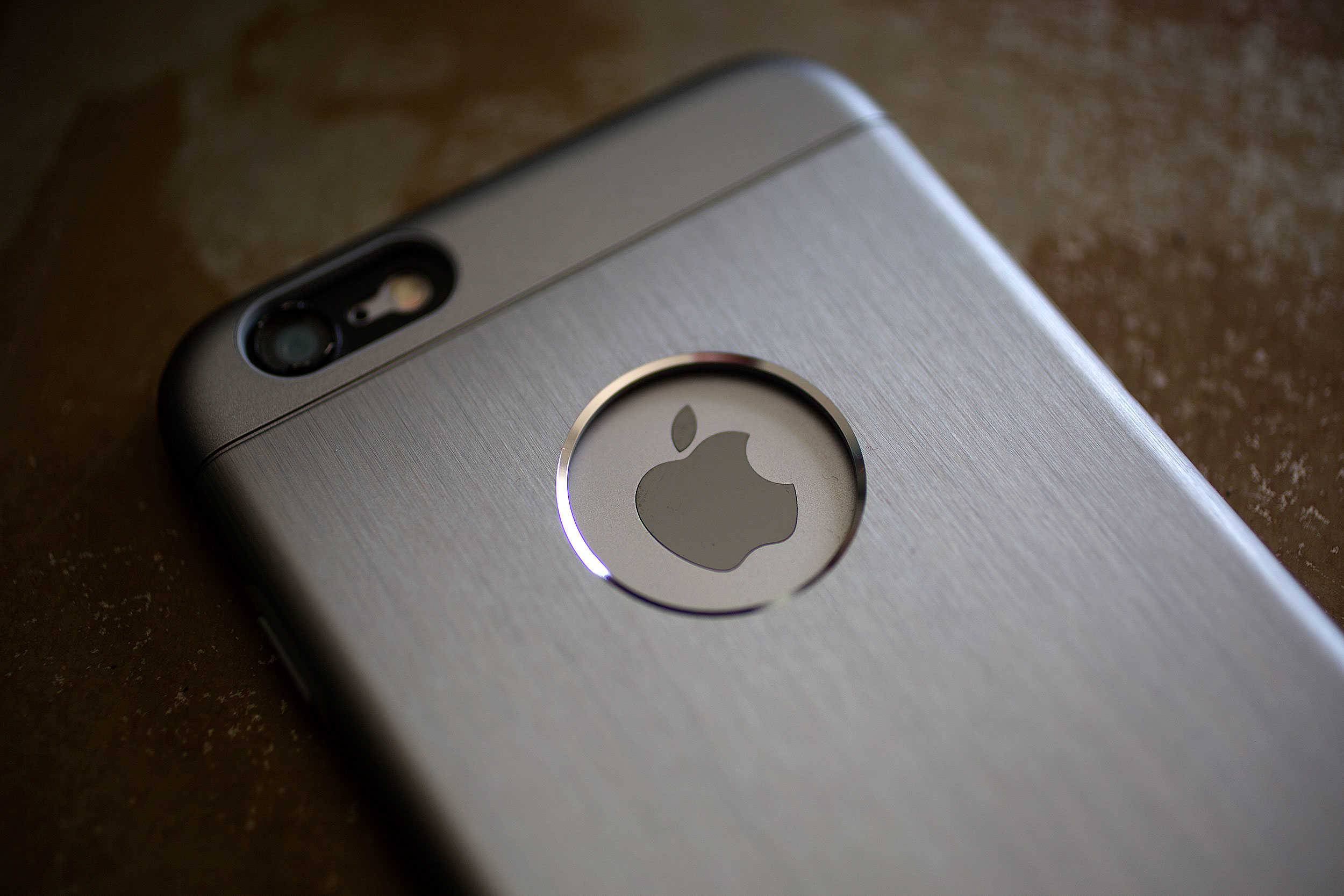 Moshi's iGlaze Armour case looks almost as nice as the iPhone itself.