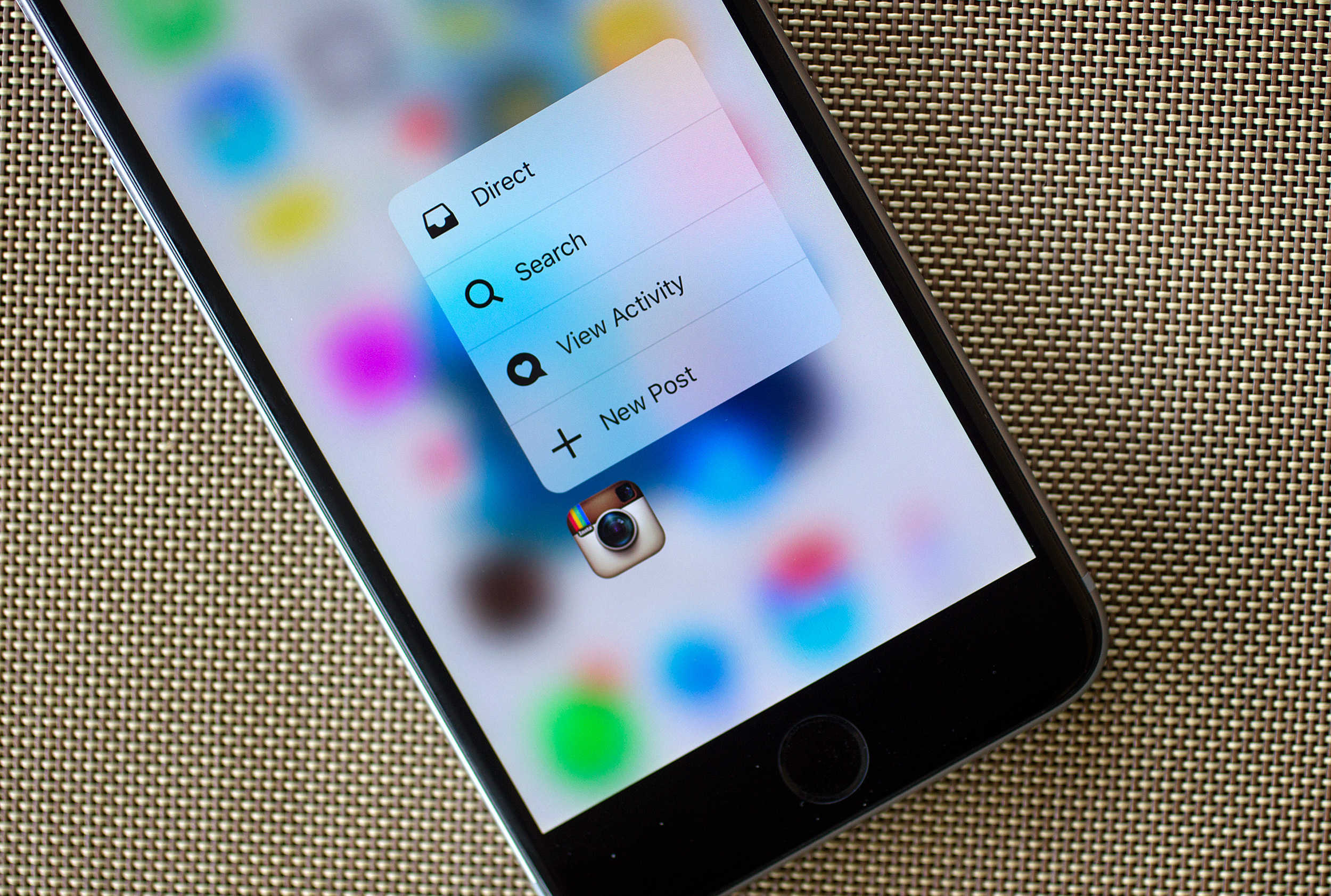 3D Touch provides super useful home screen shortcuts.