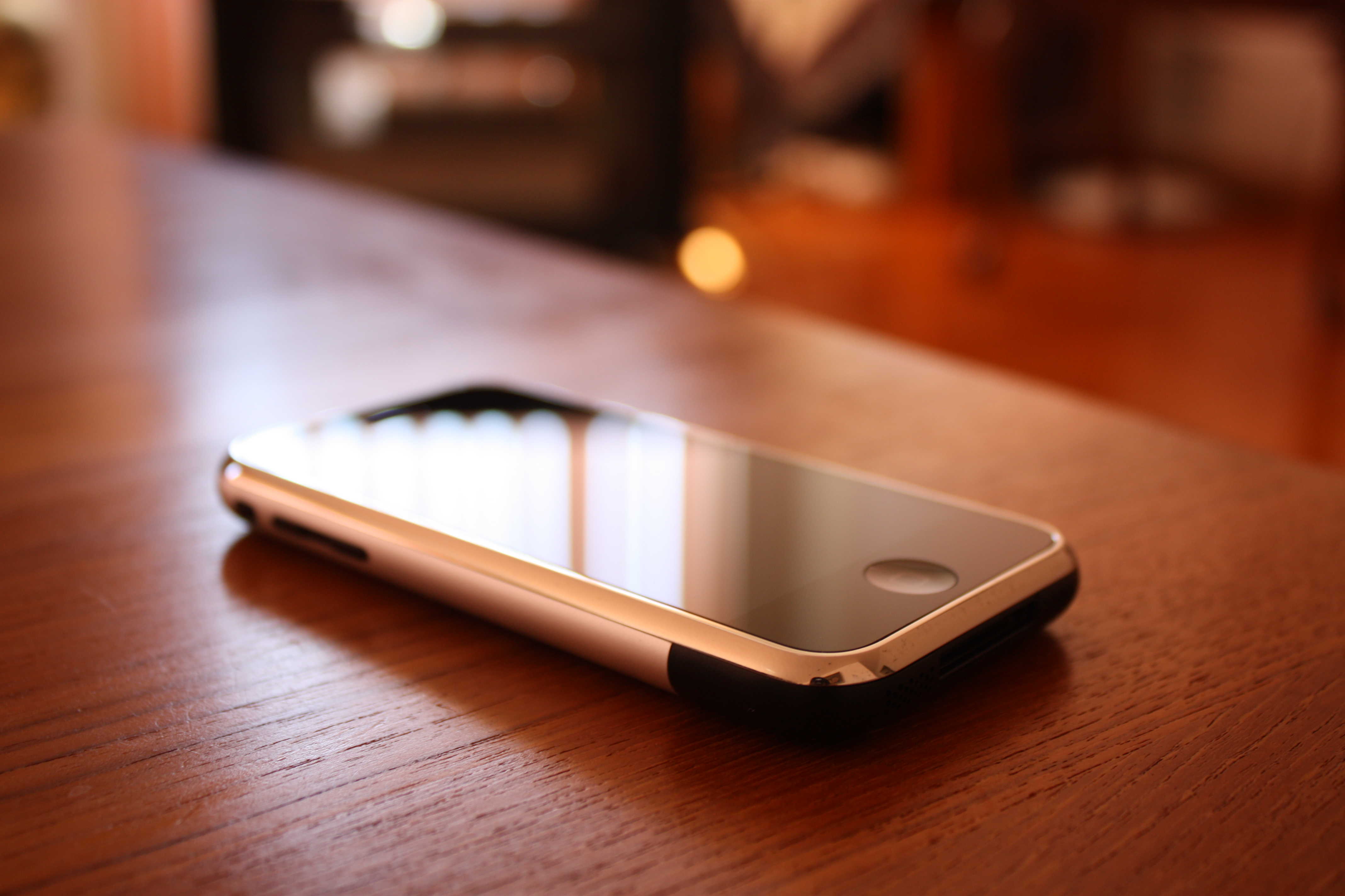 Old school iPhone tech is making a comeback.