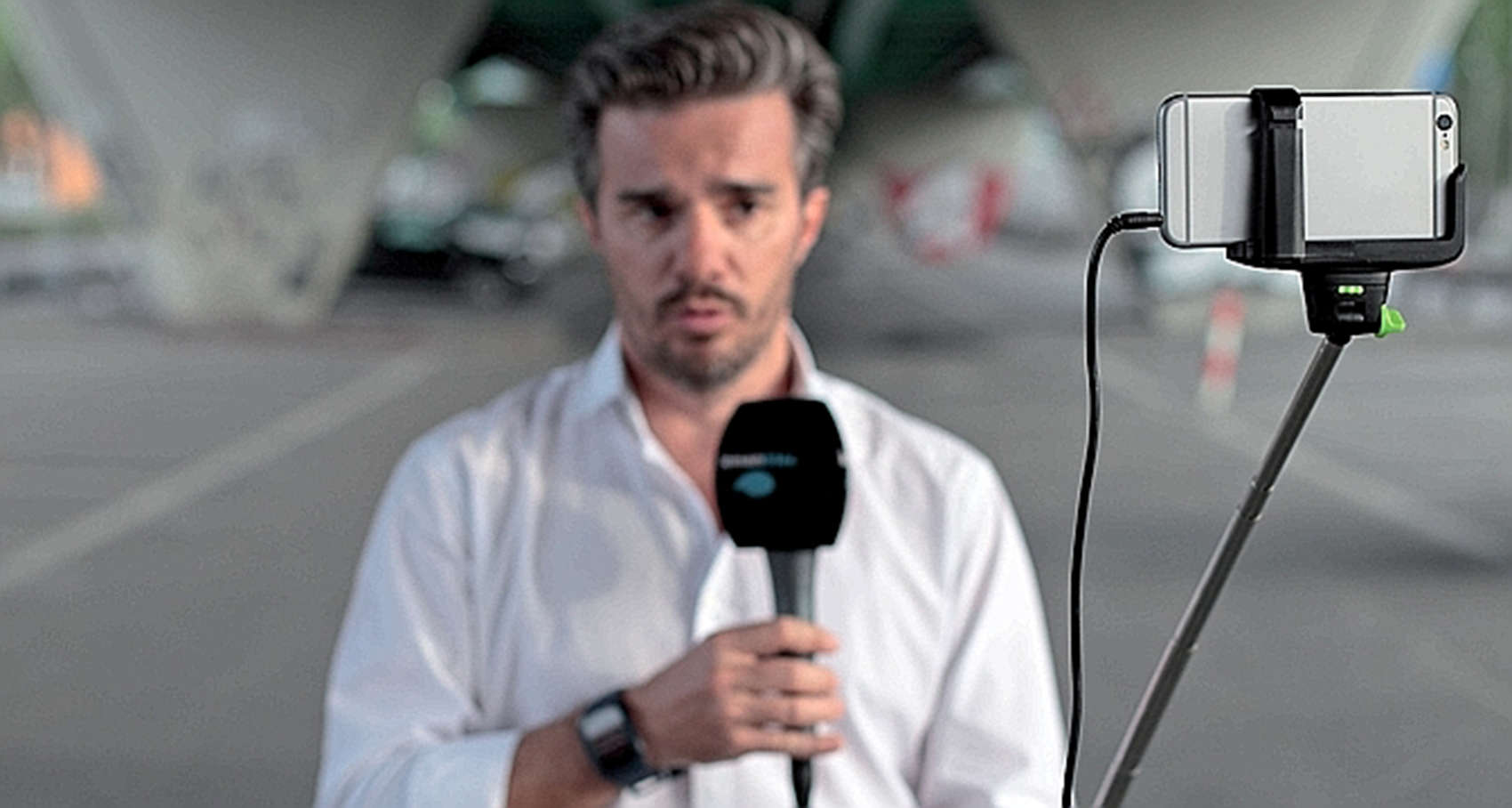 A reporter from Léman Bleu in Switzerland executes a live standup with an iPhone 6 on a selfie stick.