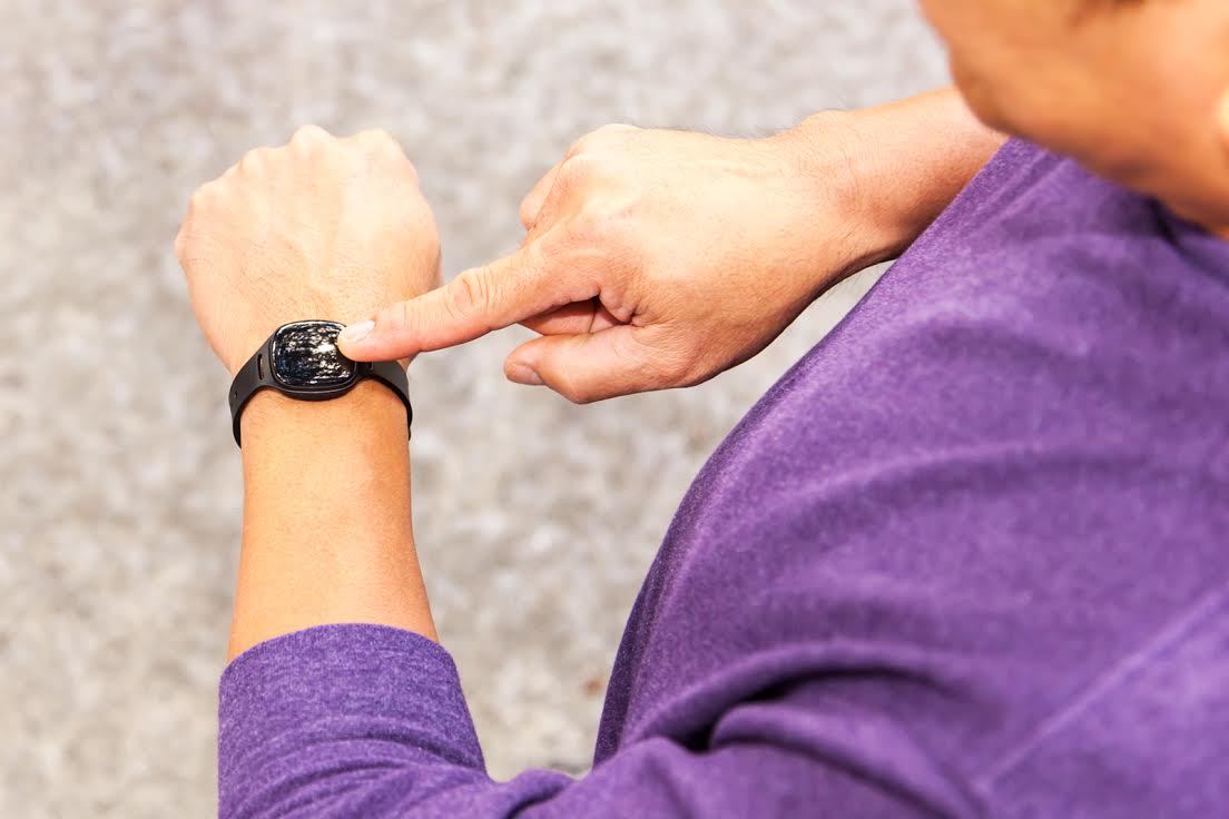 nuyu-is-an-affordable-fitness-tracker-you-can-wear-anywhere-image-cultofandroidcomwp-contentuploads201509unnamed-jpg
