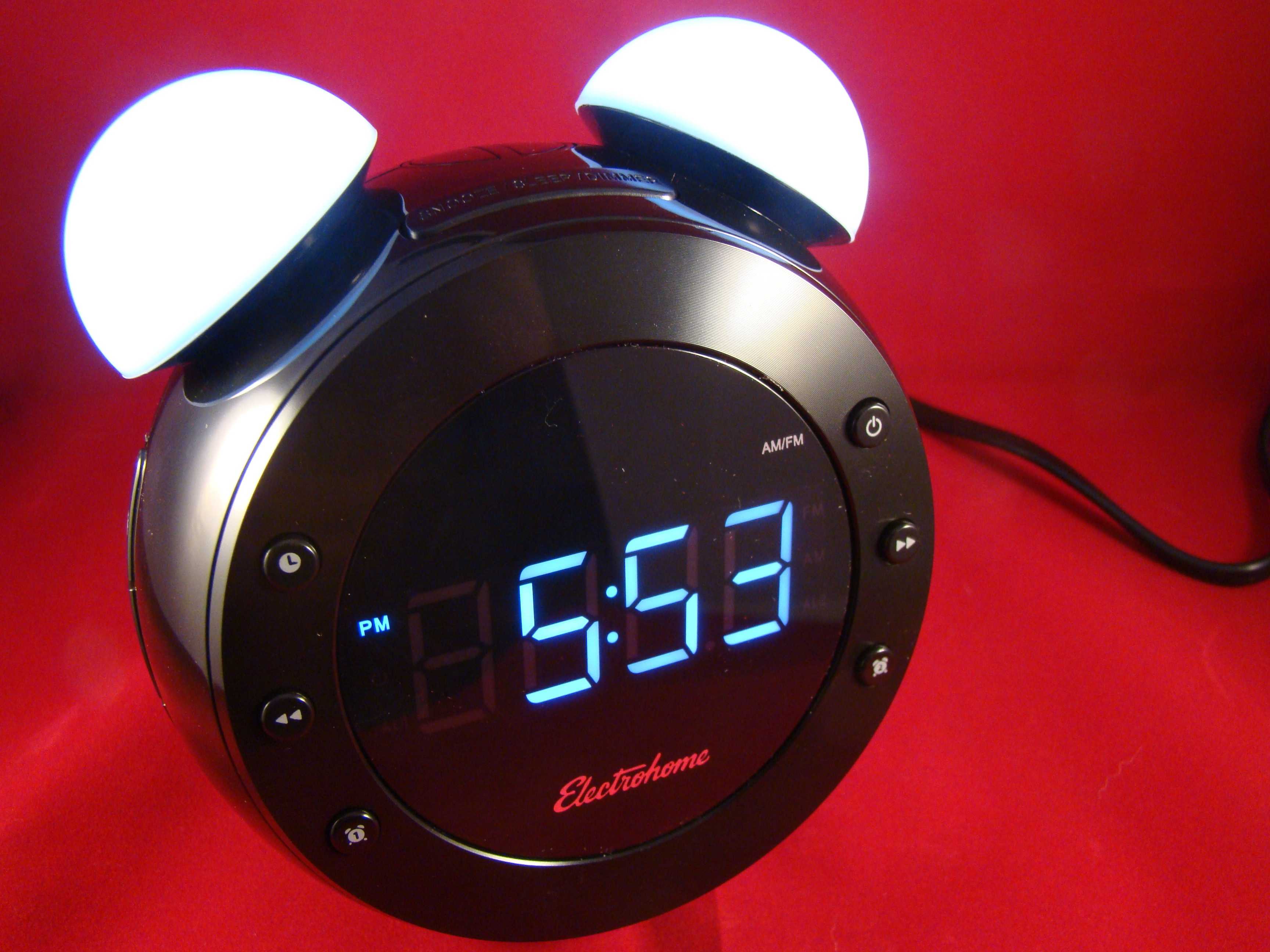 Snooze with a wave of your hand.