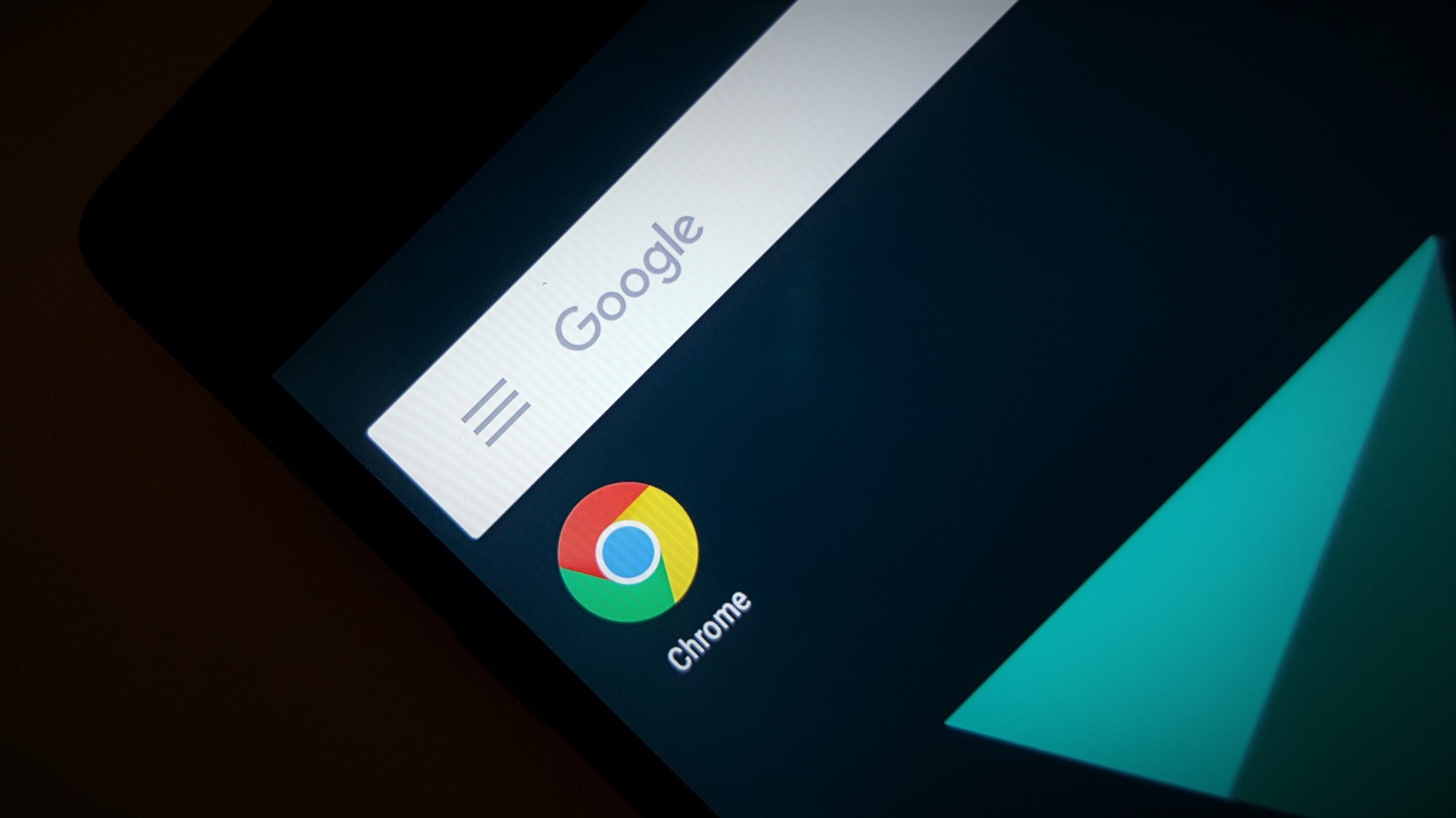 google-wants-to-help-you-surf-the-mobile-web-at-lightning-speeds-image-cultofandroidcomwp-contentuploads201510Google-Chrome-jpg