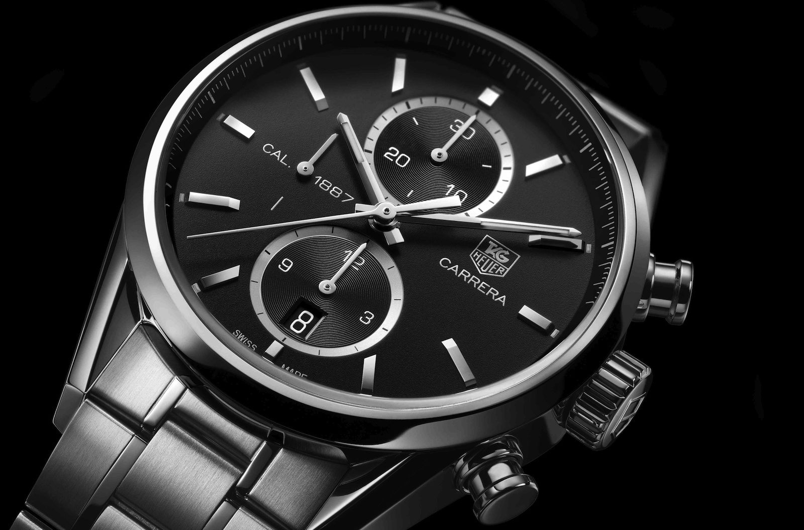 Connected is modeled on the iconic Carrera.