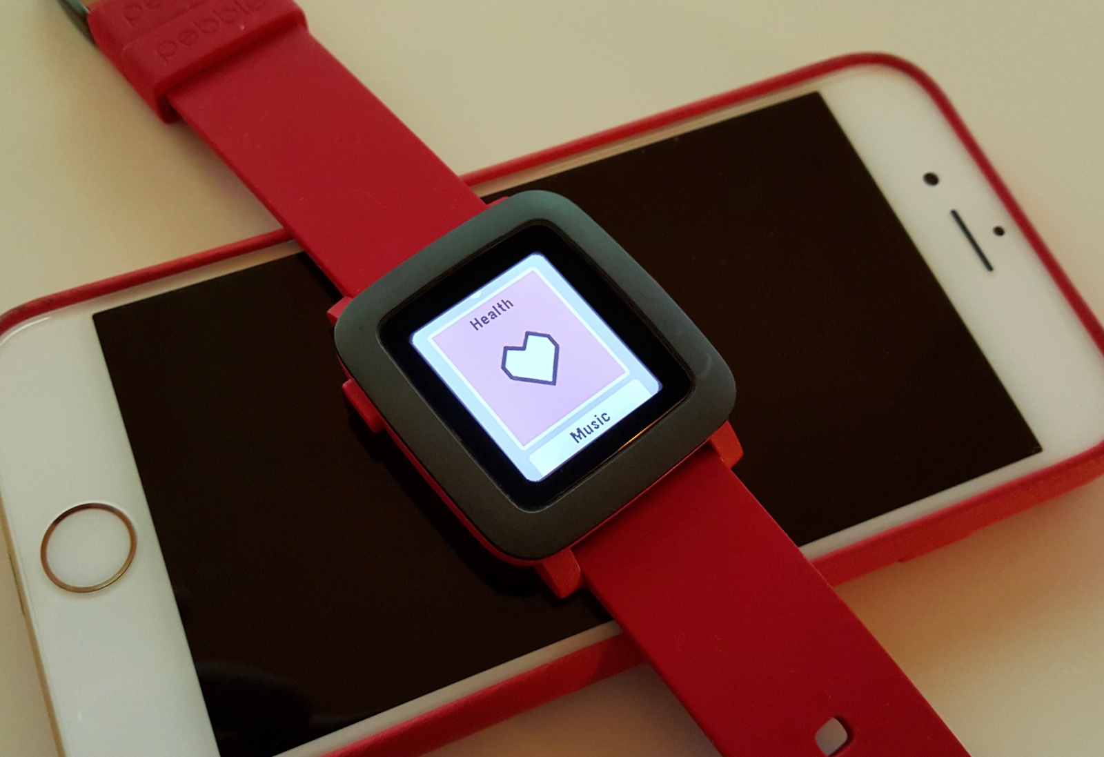 its-about-time-pebble-health-app-plays-catch-up-with-apple-watch-image-cultofandroidcomwp-contentuploads2015122015-12-15-183101-jpg