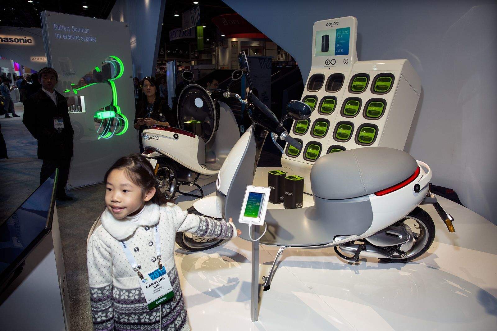 After turning heads at CES last year, the Gogoro electric scooter is rolling out new plans for world domination.