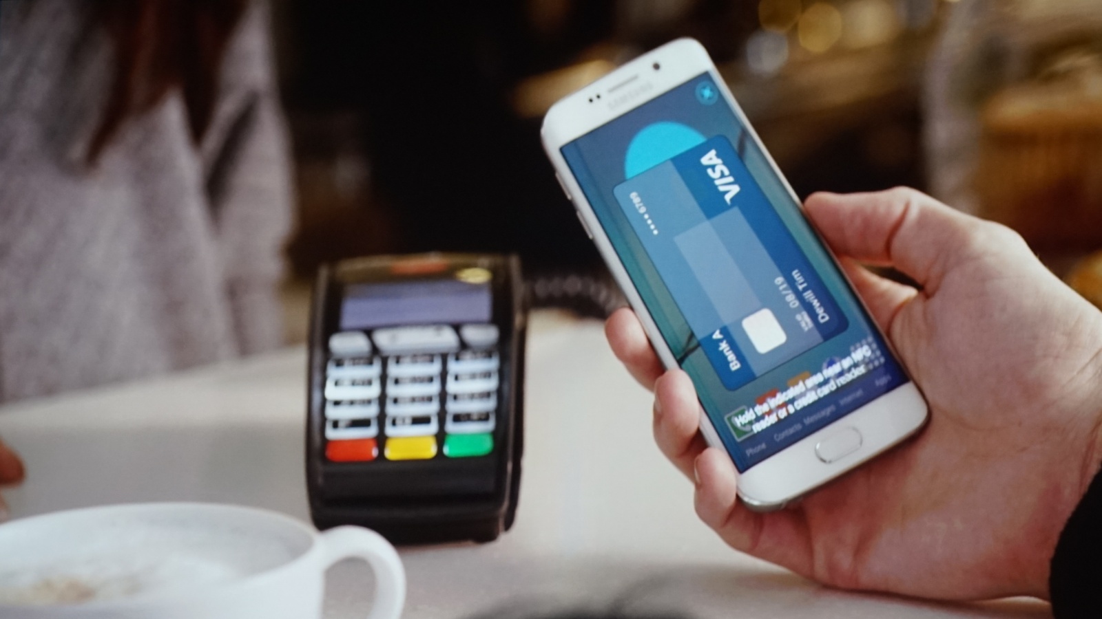 surprise-samsung-disses-apple-yet-again-in-its-latest-ad-2-image-cultofandroidcomwp-contentuploads201504samsung_pay_0_0-1-jpg
