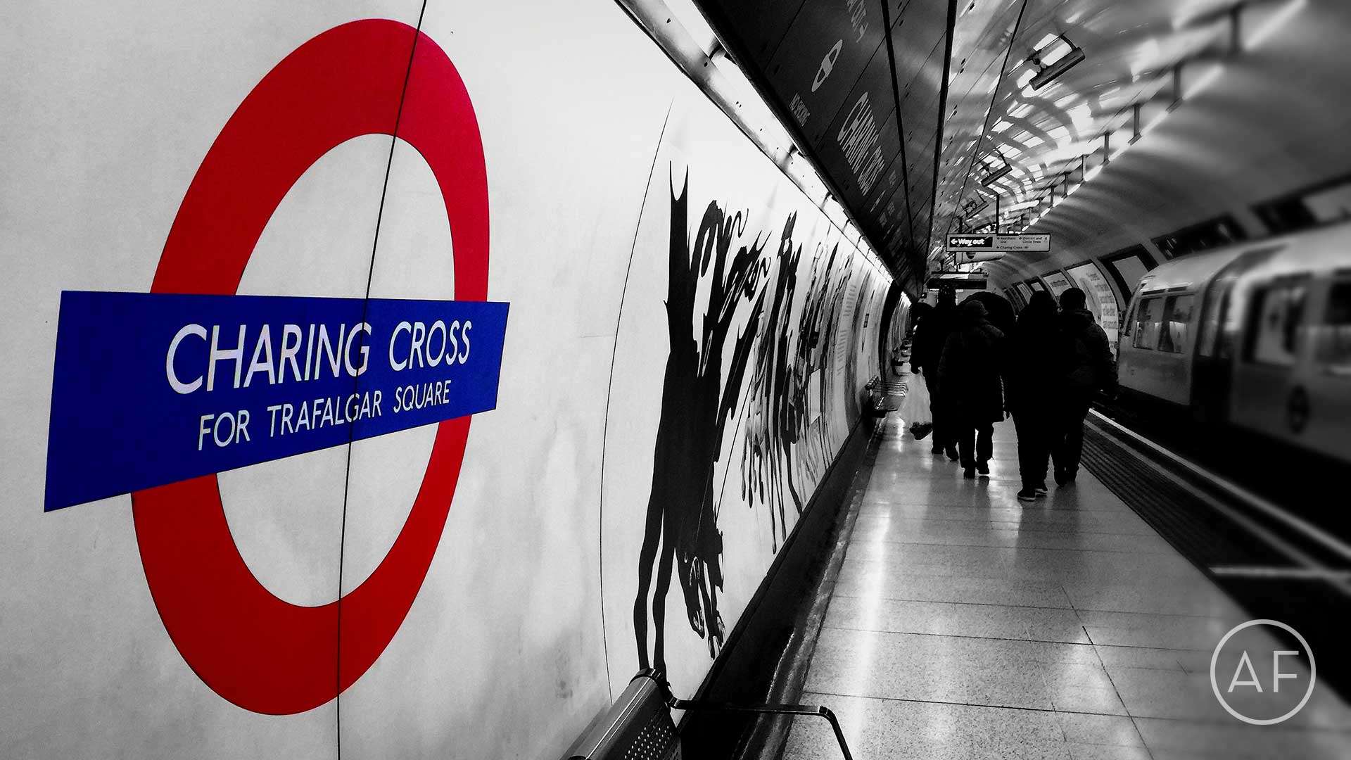 Seven must-have iOS apps for the frequent traveler.