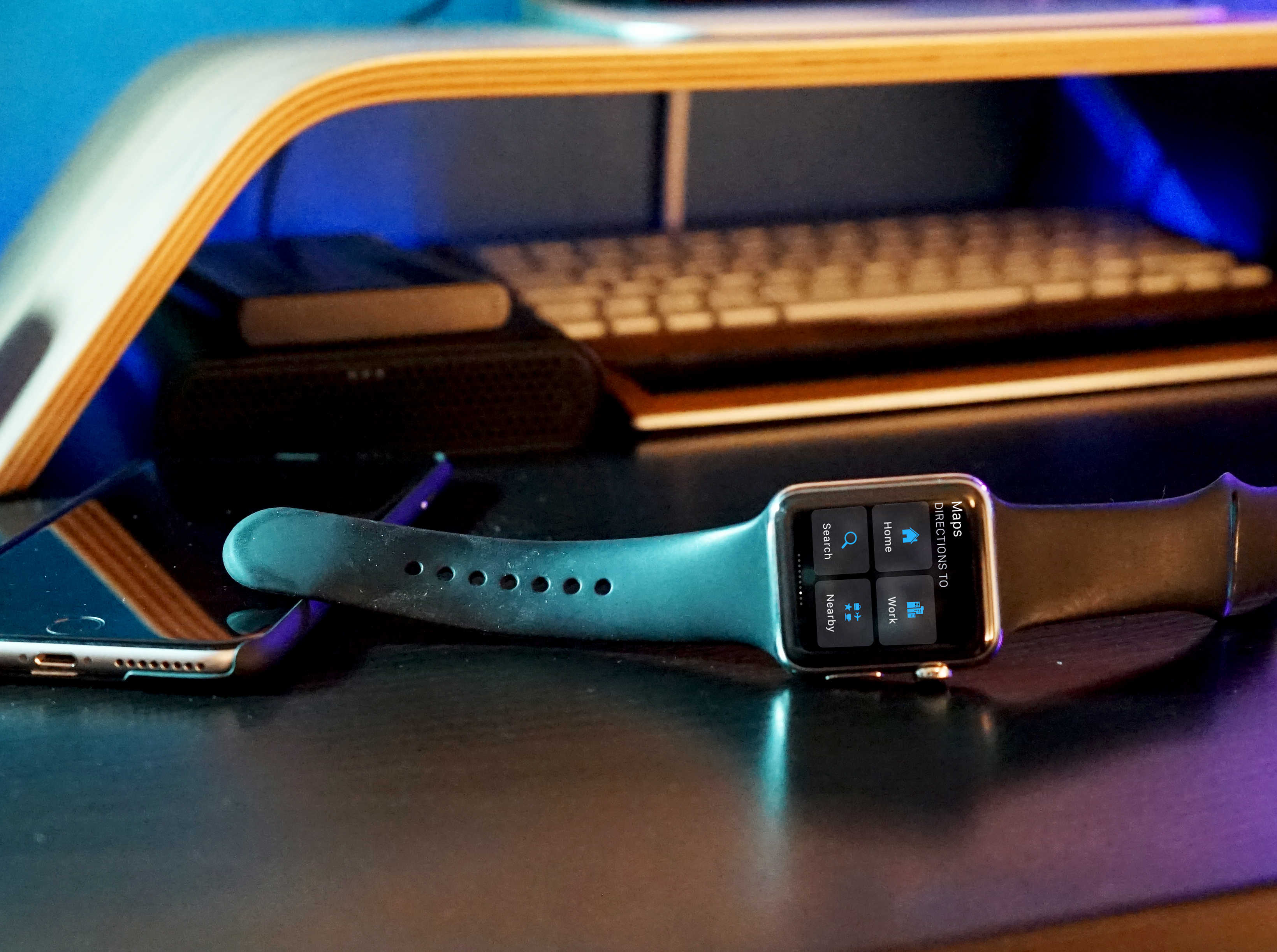 Easily find businesses near you thanks to the updated glances on WatchOS 2.2