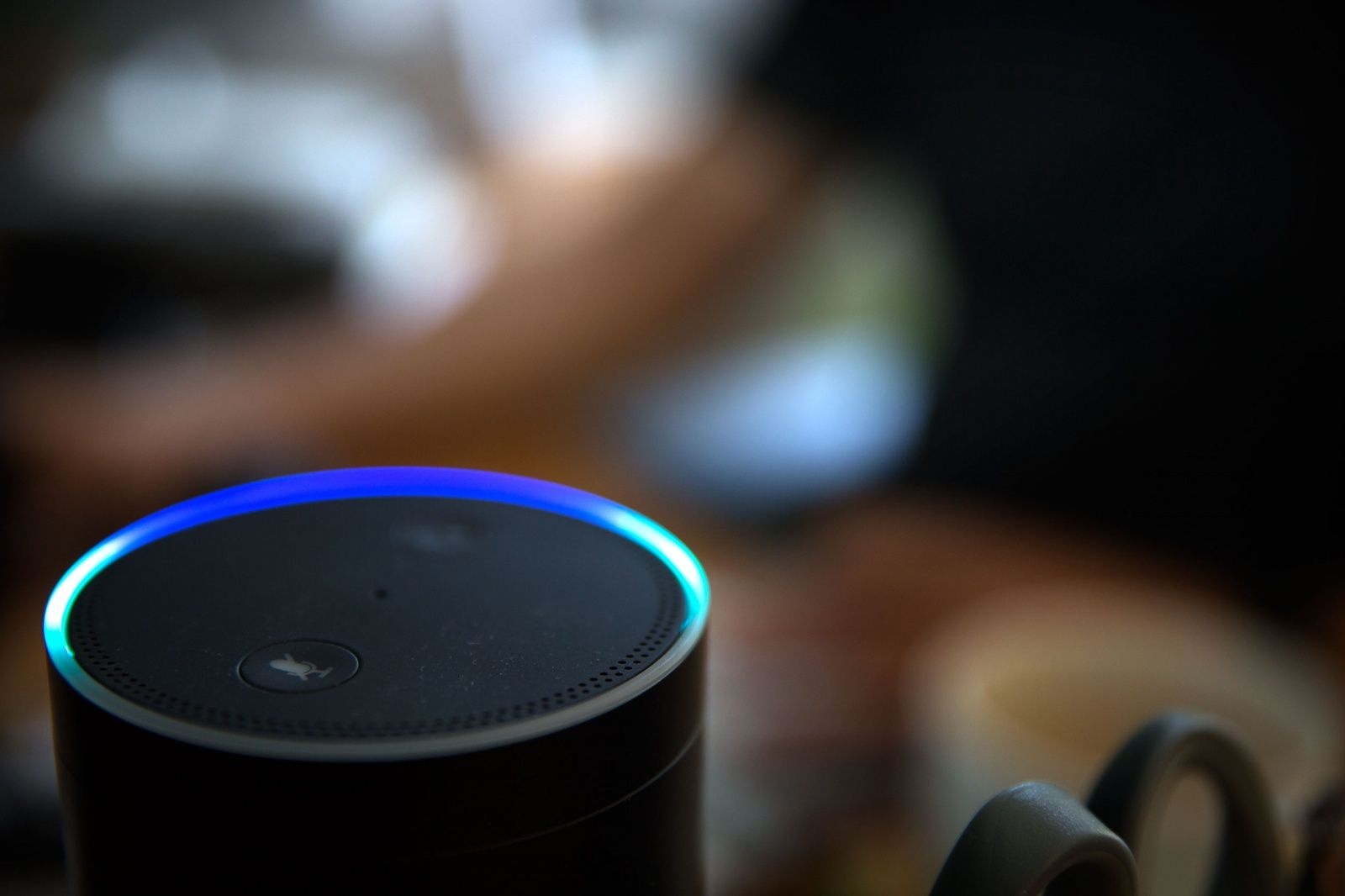 amazon-echo-adds-spotify-to-its-musical-repertoire-image-cultofandroidcomwp-contentuploads201602amazon-echo-jpg