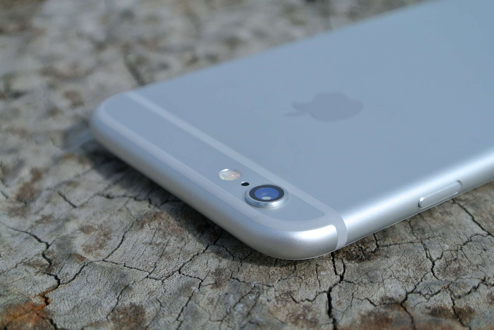 iPhone 6 by hurk:Pixabay