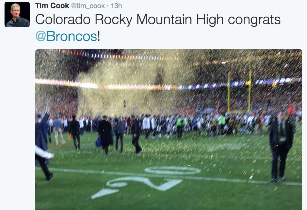 Twitter is not impressed with Tim Cook's photography skills.