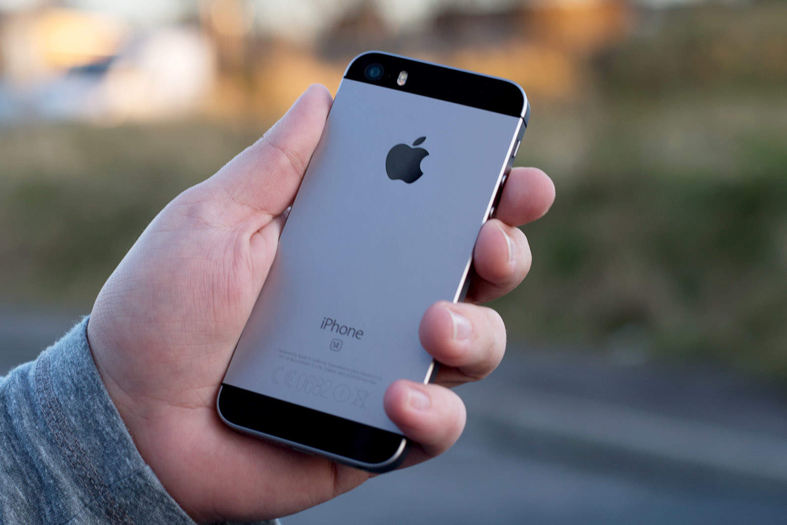IpHONE se