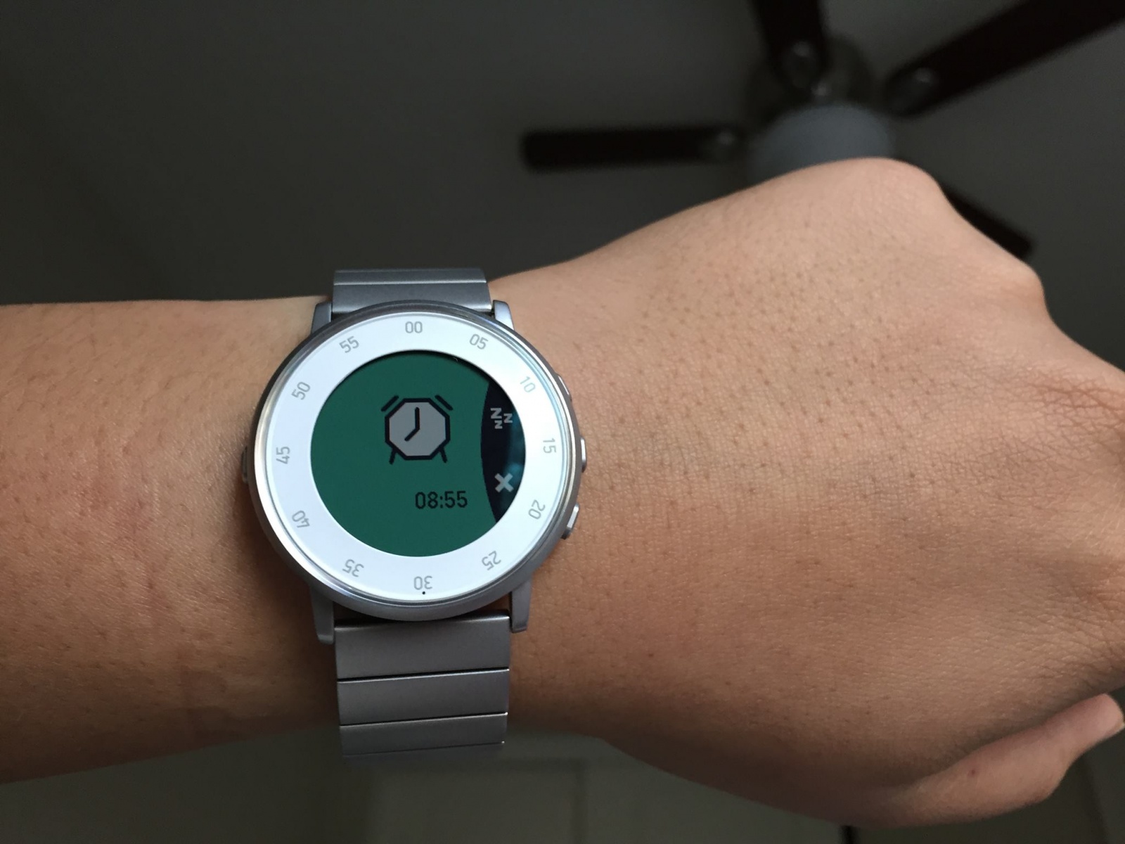 pebble-time-time-round-get-permanent-50-price-cuts-image-cultofandroidcomwp-contentuploads201603Pebble-Time-jpg
