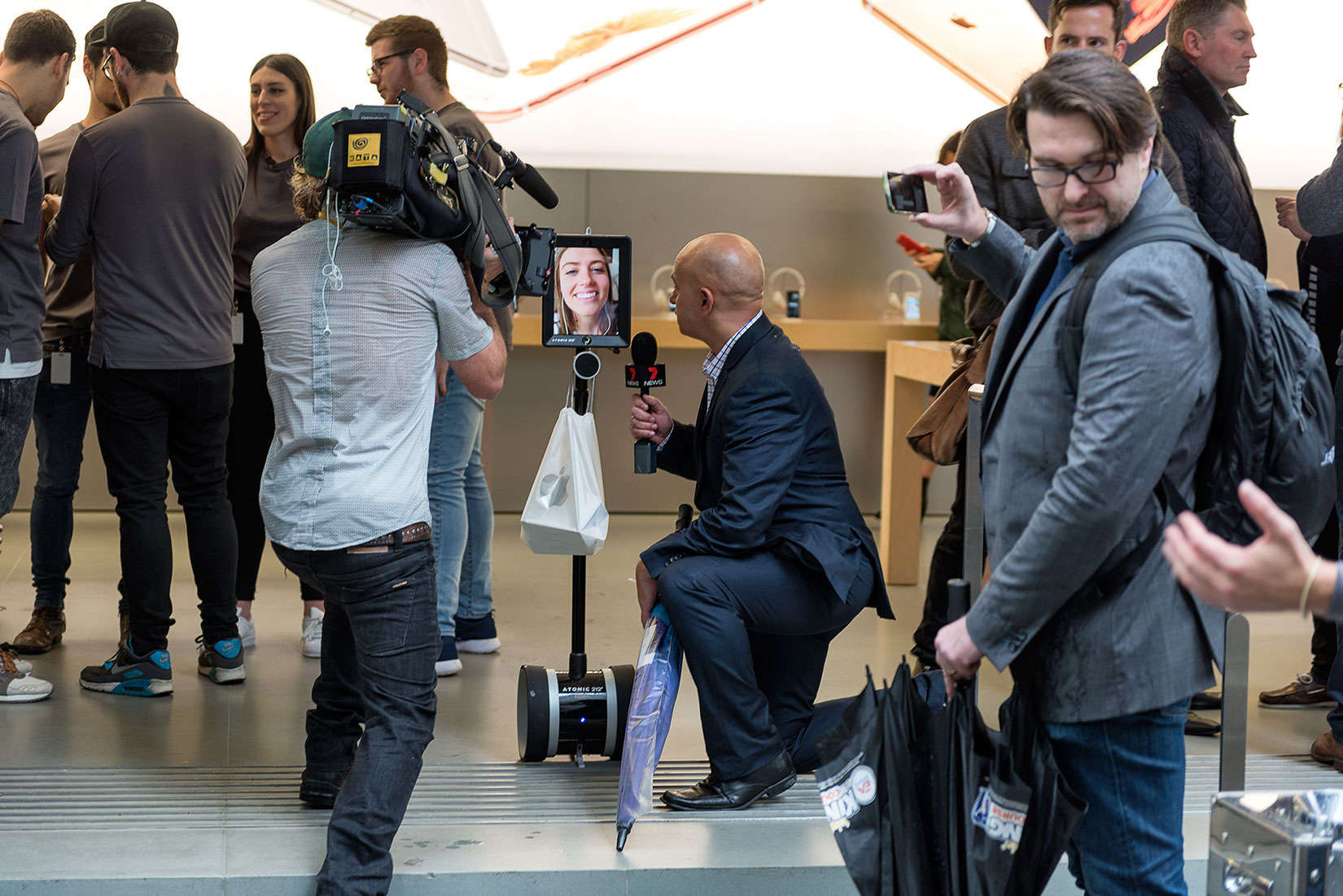 Lucy Kelly's purchase of an iPhone 6s at the Sydney Apple Store was a global news story.