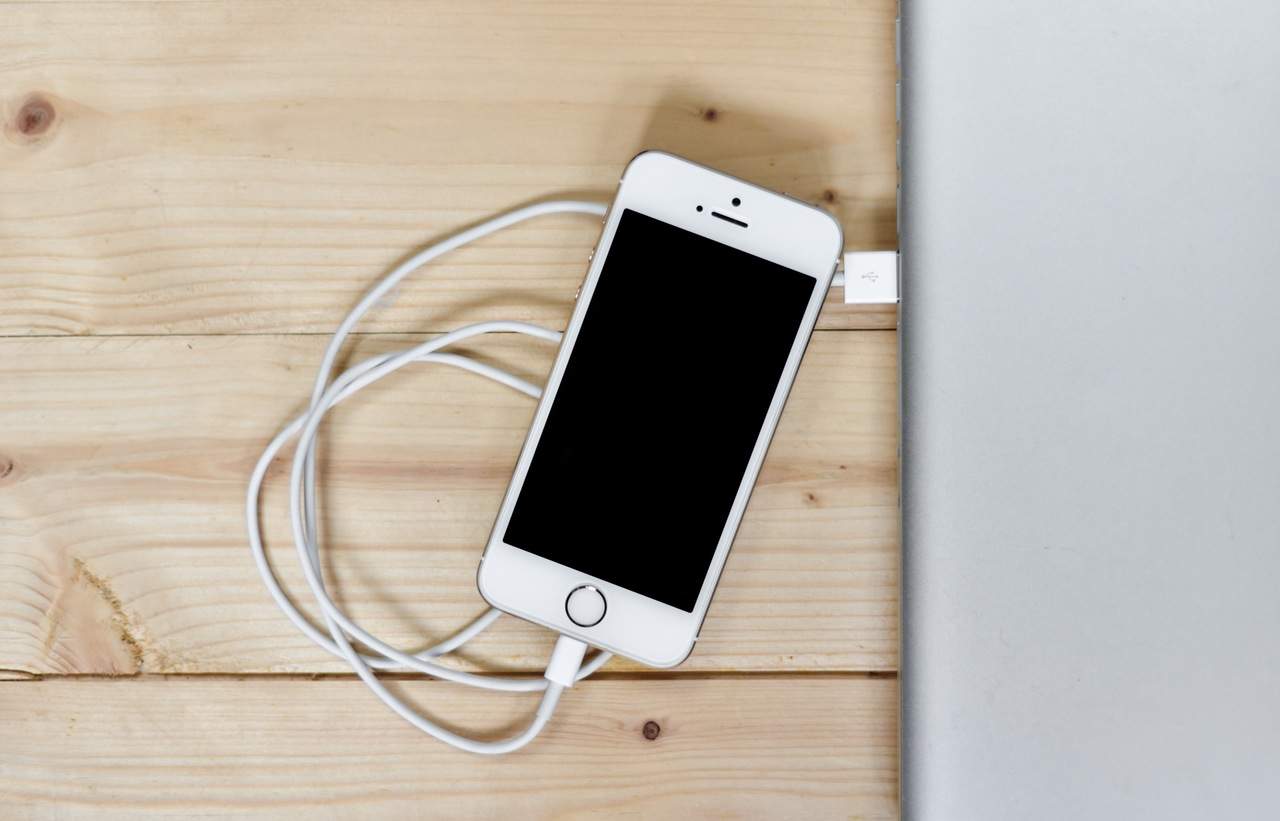 Selling your iPhone? Wiping it clean before you hand it off is easy.