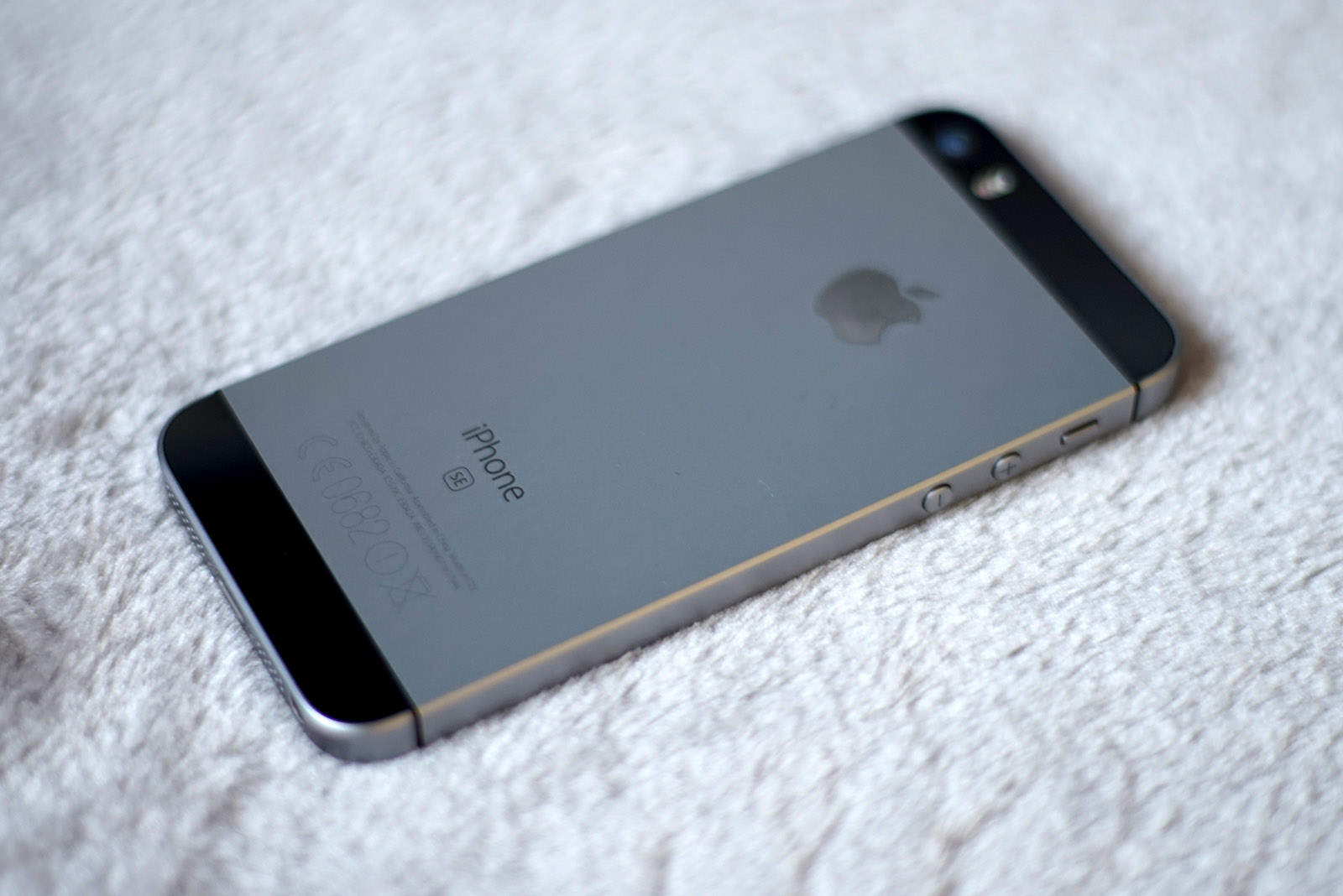 iPhone SE encryption