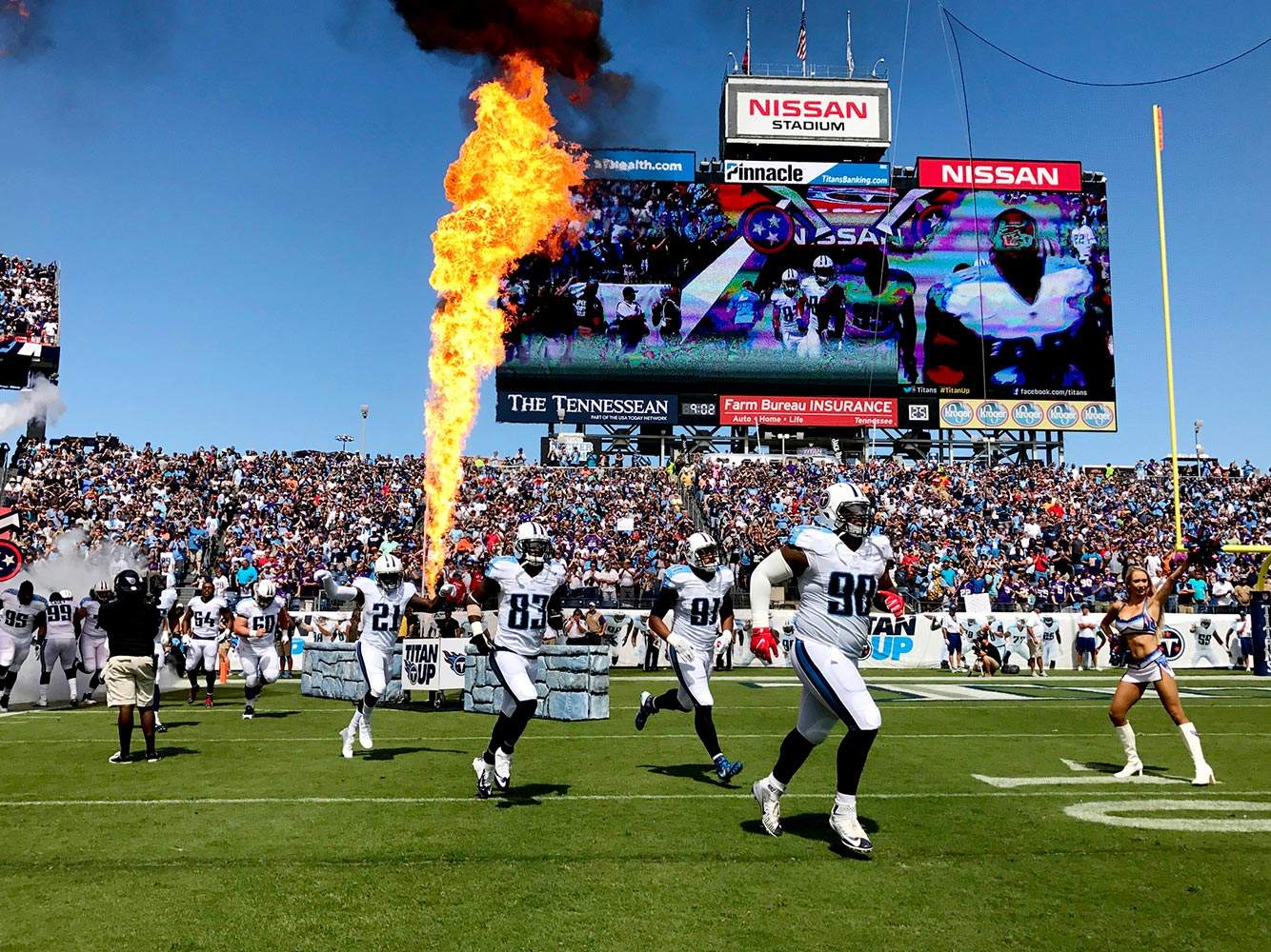 2016-0911-Tennessee-Titans-Minnesota-Vikings-game-iphone-7-Plus-SI537_TK1_02657