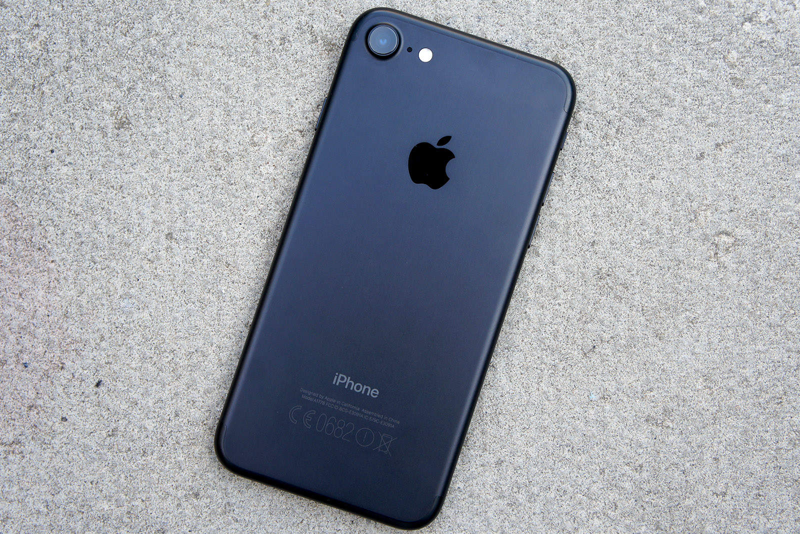 iPhone 7 back