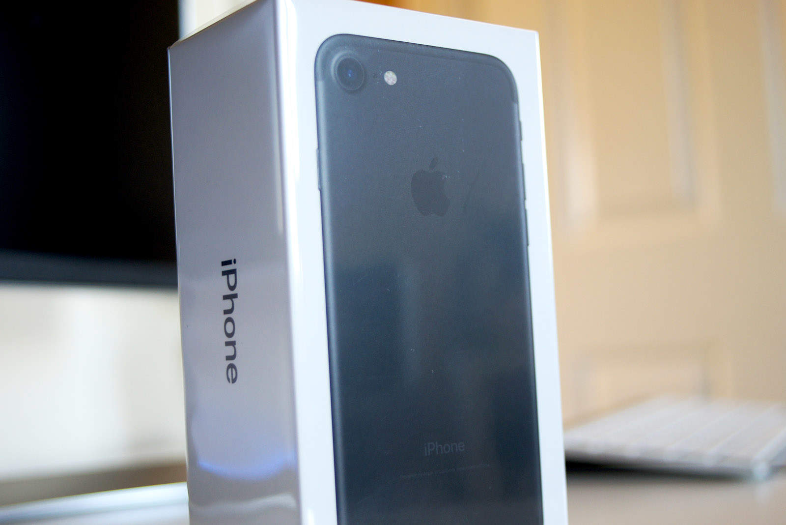 iPHone 7 sales