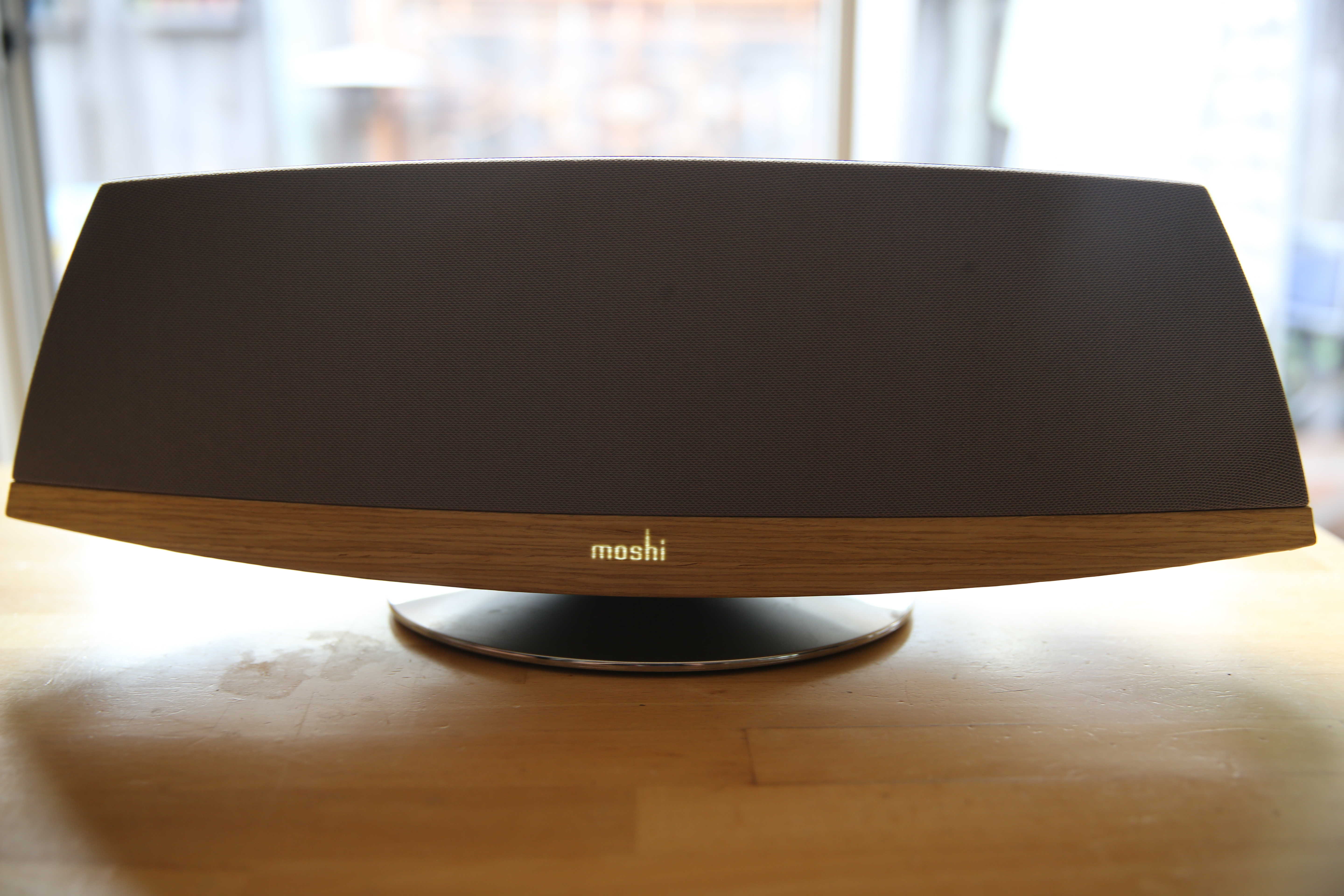 Moshi's Spatia Wireless AirPlay Speaker speaker has retro looks, but is thoroughly modern under the hood.