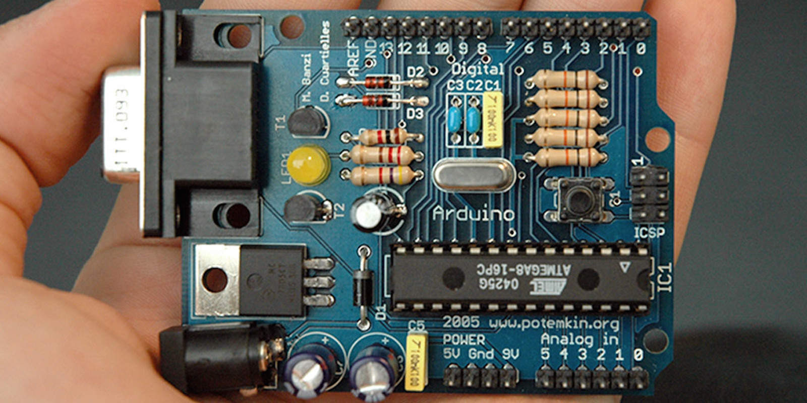 This bundle offers the tools and the knowledge you'll need to become a master maker with Arduino.