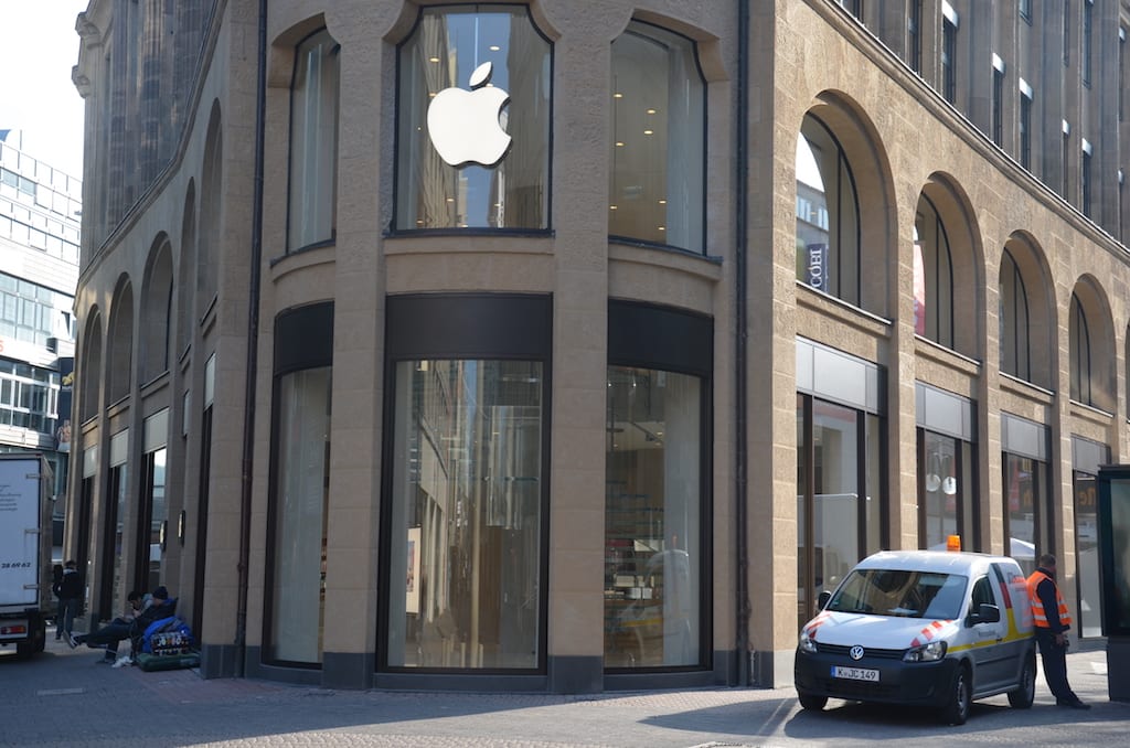 Apple's new store on Europe's busiest shopping street.