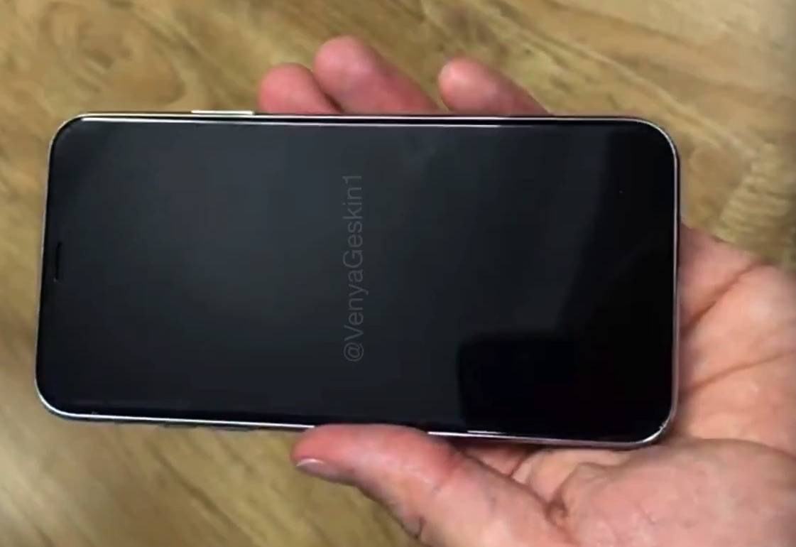 iPhone8