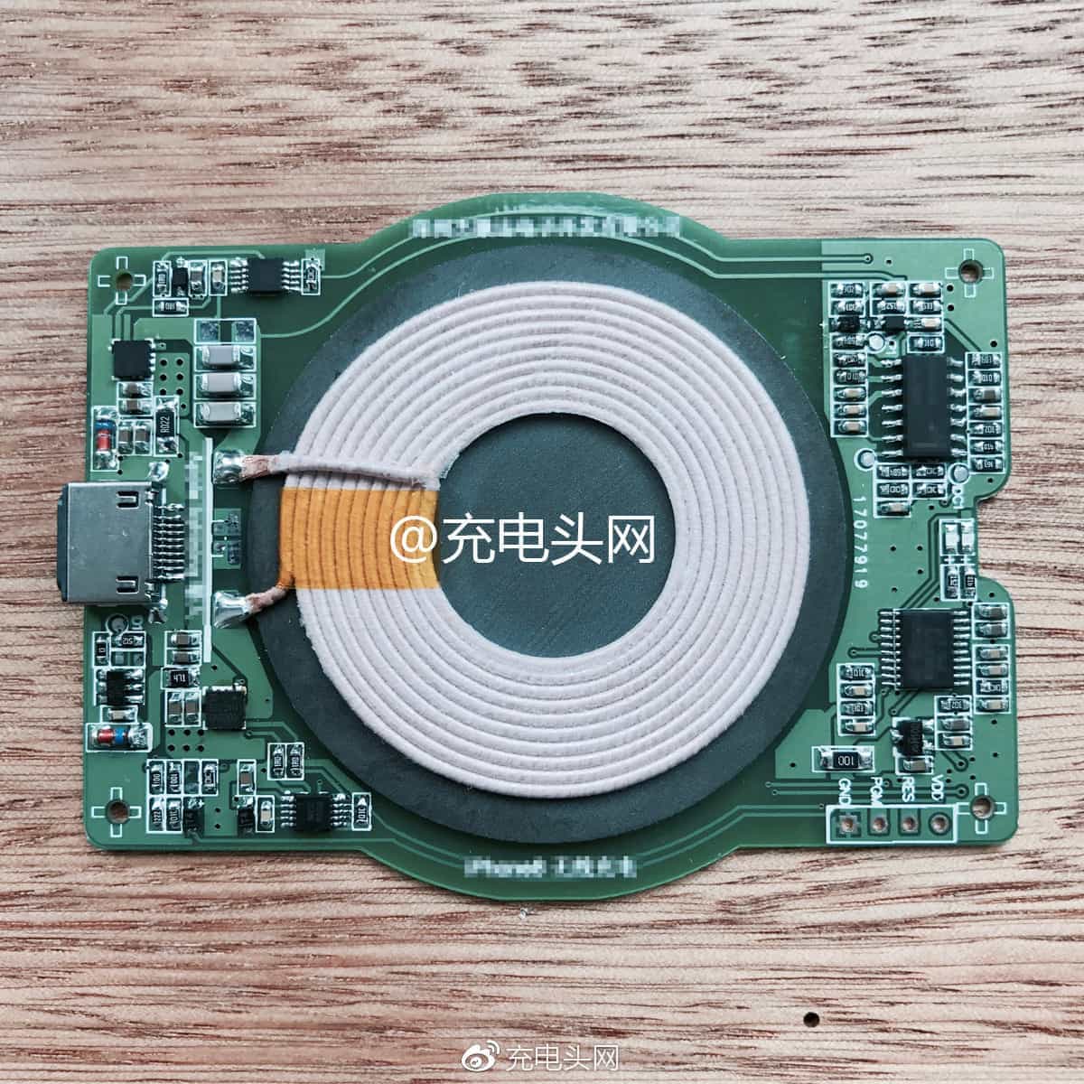 iPhone 8 wireless charging