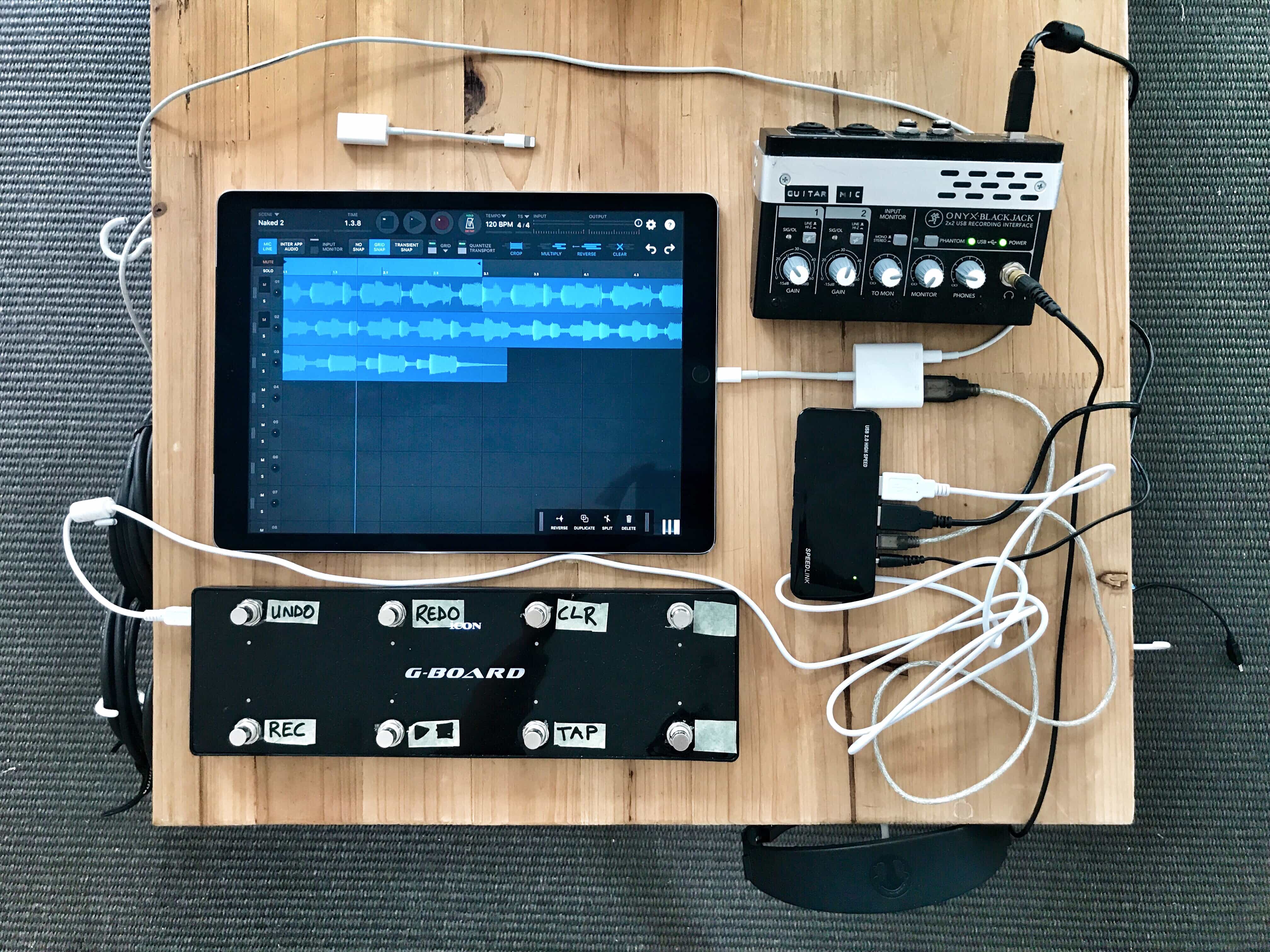 iPad usb hub