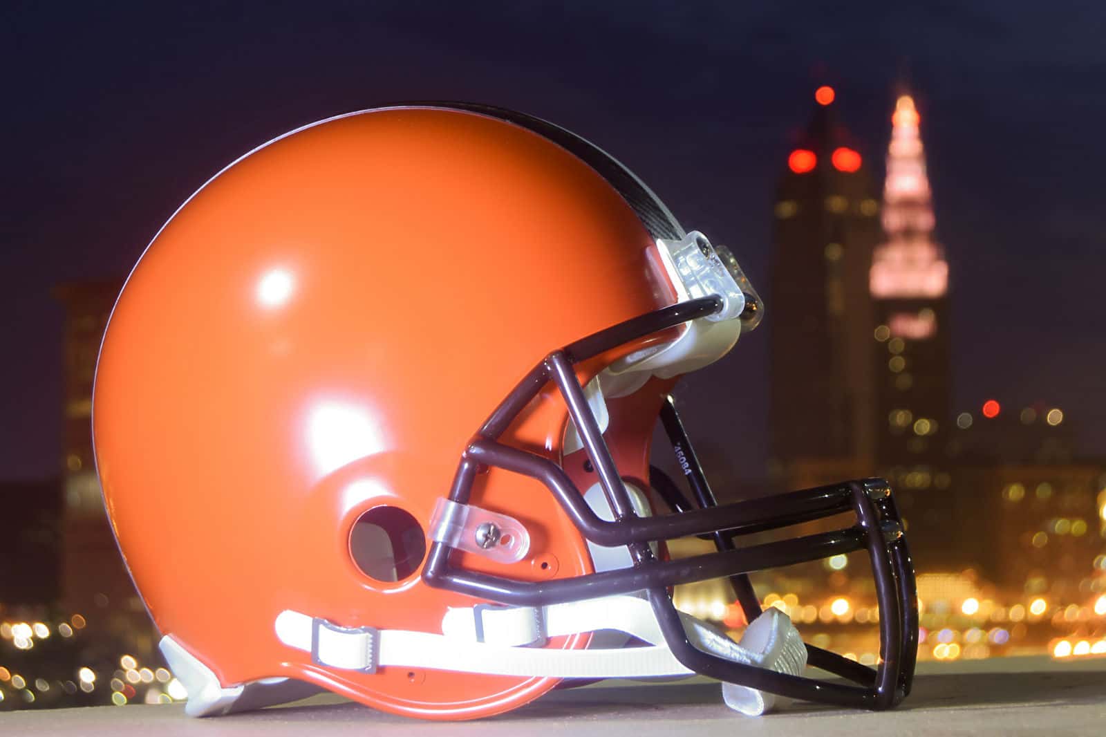 Score these apps to stream NFL games, starting with preseason matchups this Thursday.
