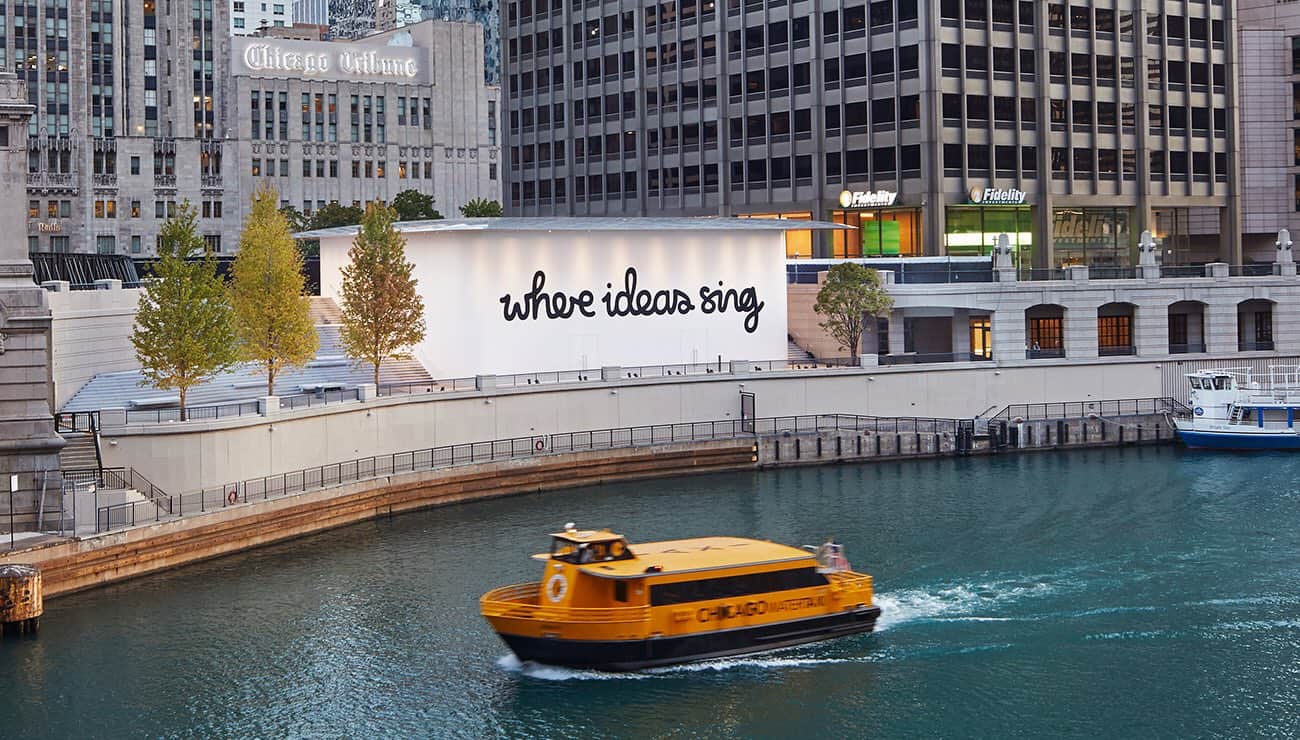Chicago apple store