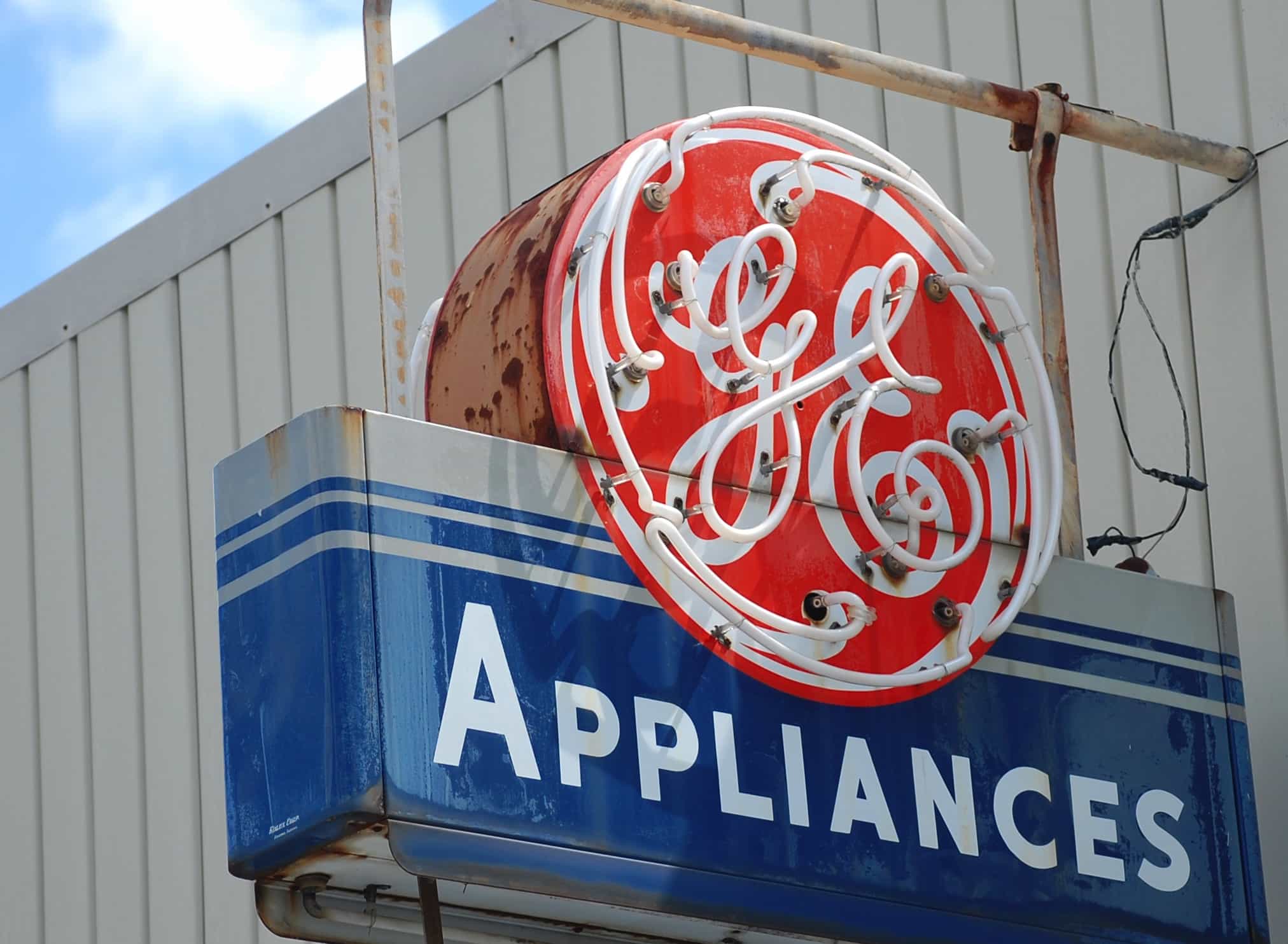 GE