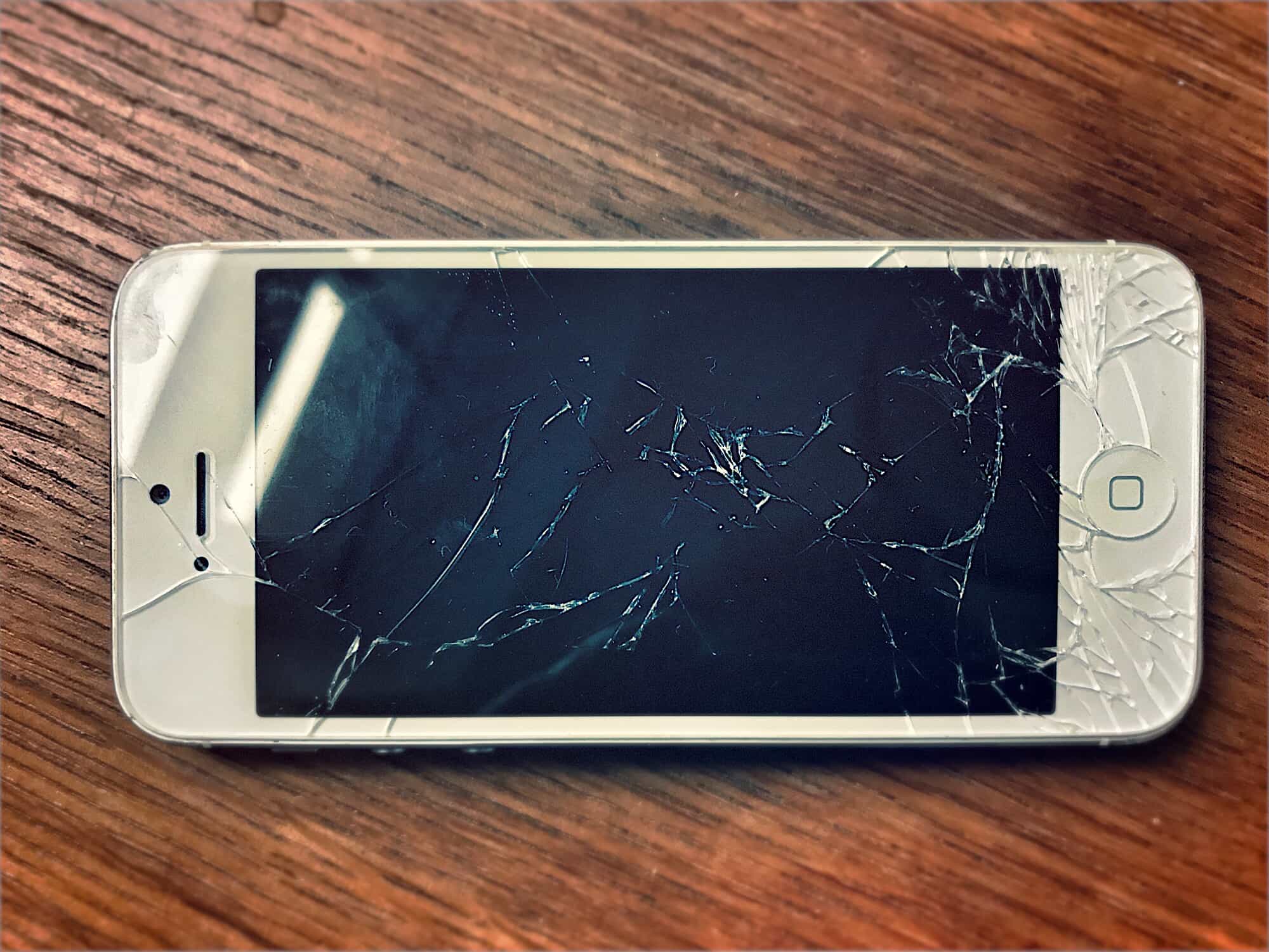 cracked-iphone