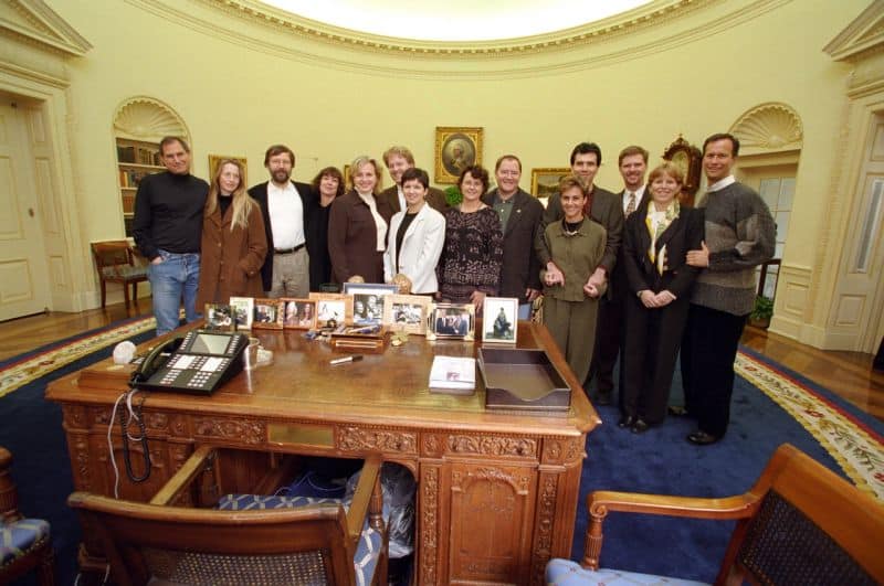 Steve Jobs and wife Laurene Powell Jobs in the Oval Office.