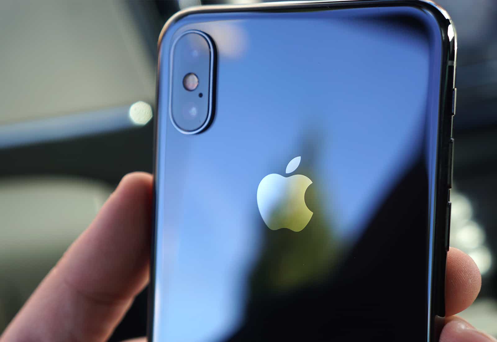 iPhone X