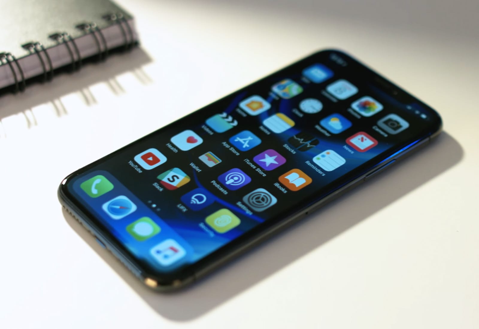 iPhone X